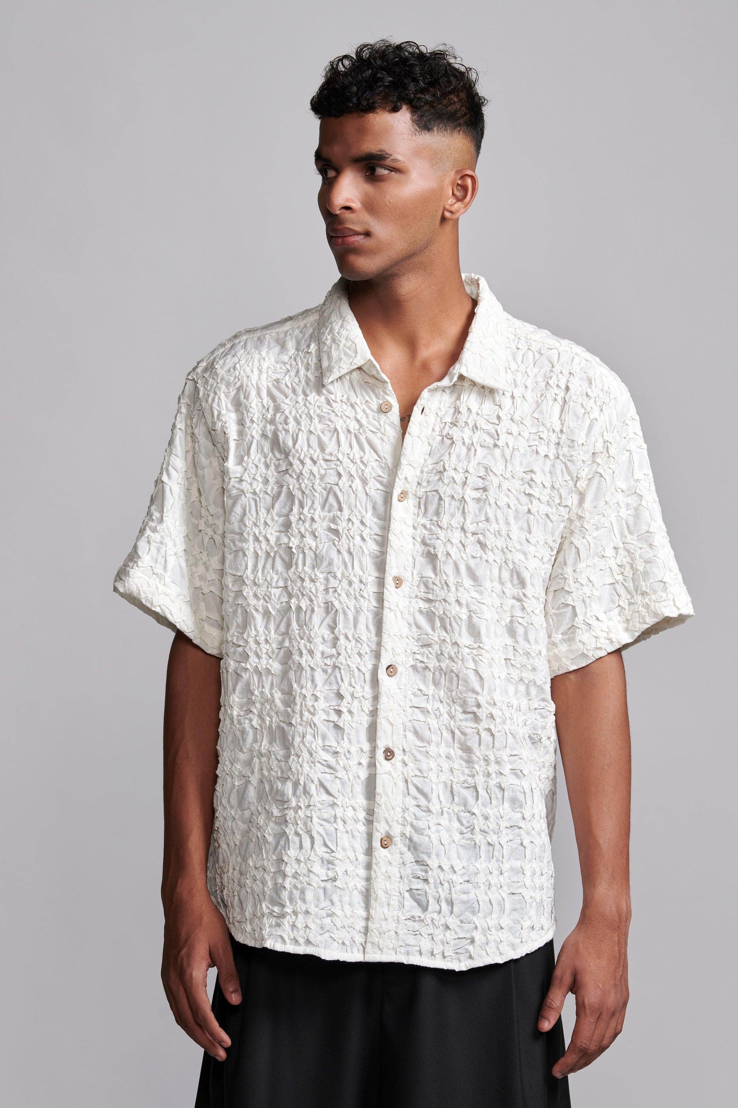 IRREGULAR PINTUCK HALF SLEEVE SHIRT - dash and dot