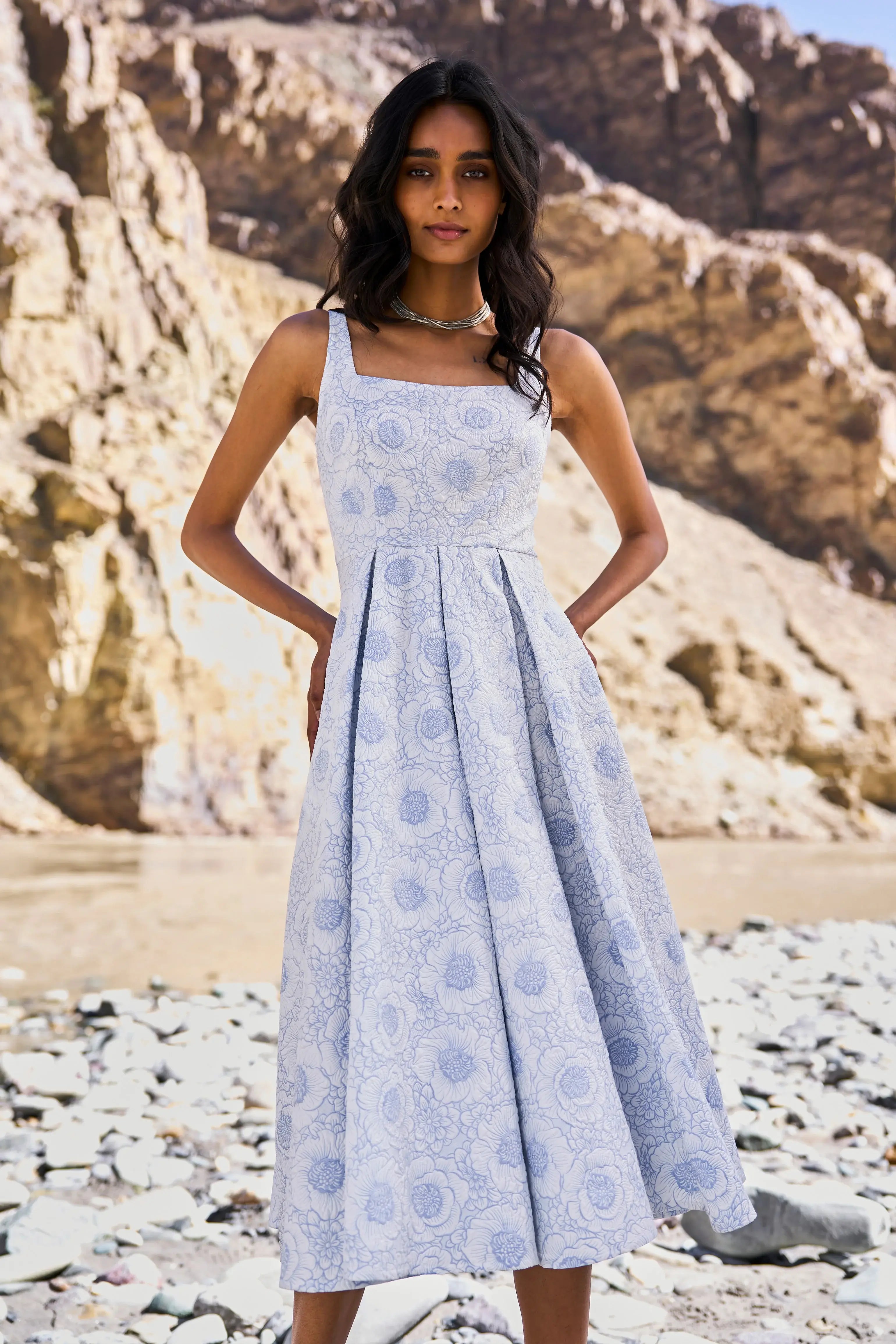 Dash and Dot - FLORAL FLARED MIDI | Online Store dash and dot Dash and Dot - FLORAL FLARED MIDI | Online Store dash and dot