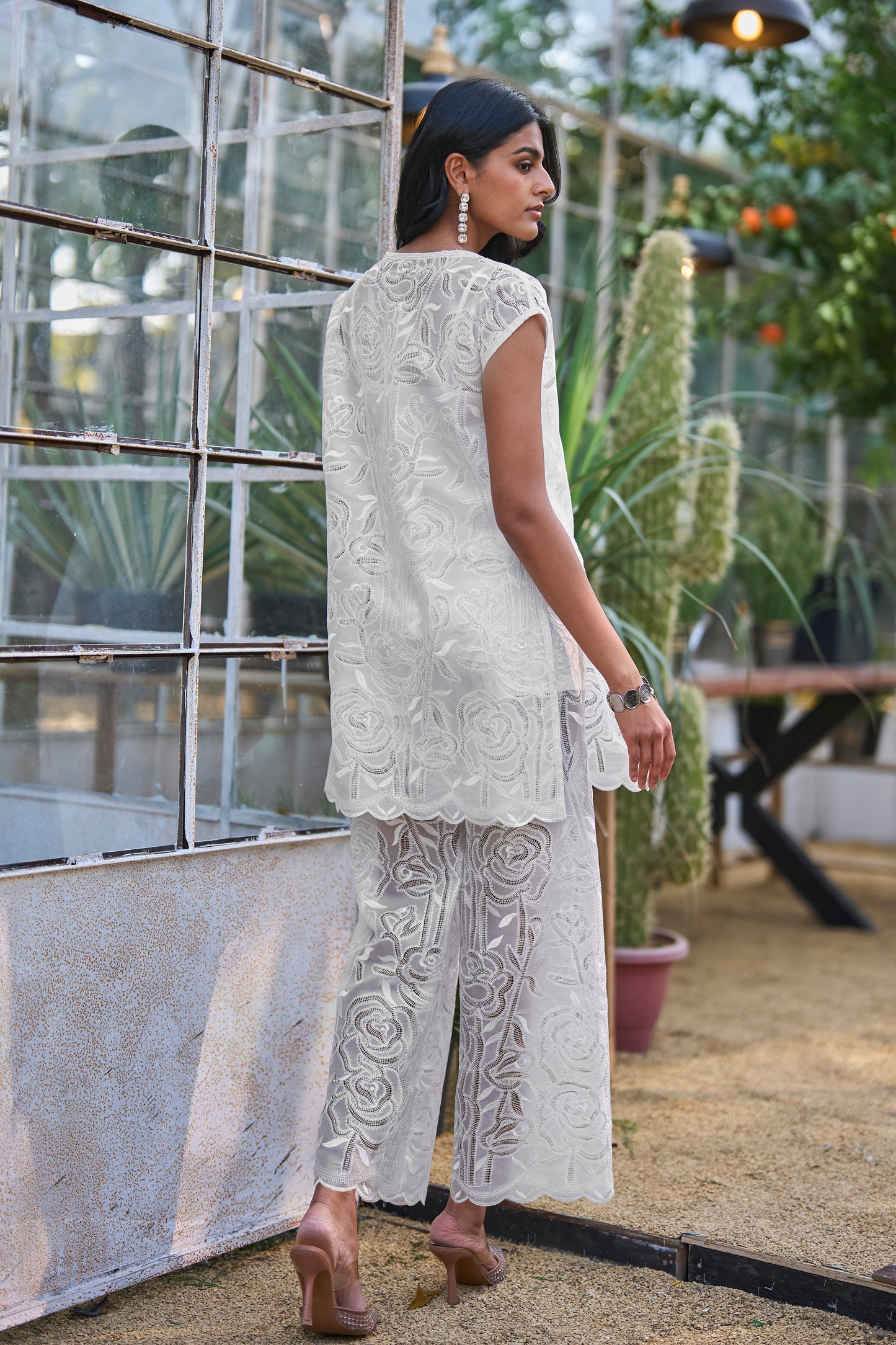 IVORY LACE PANT