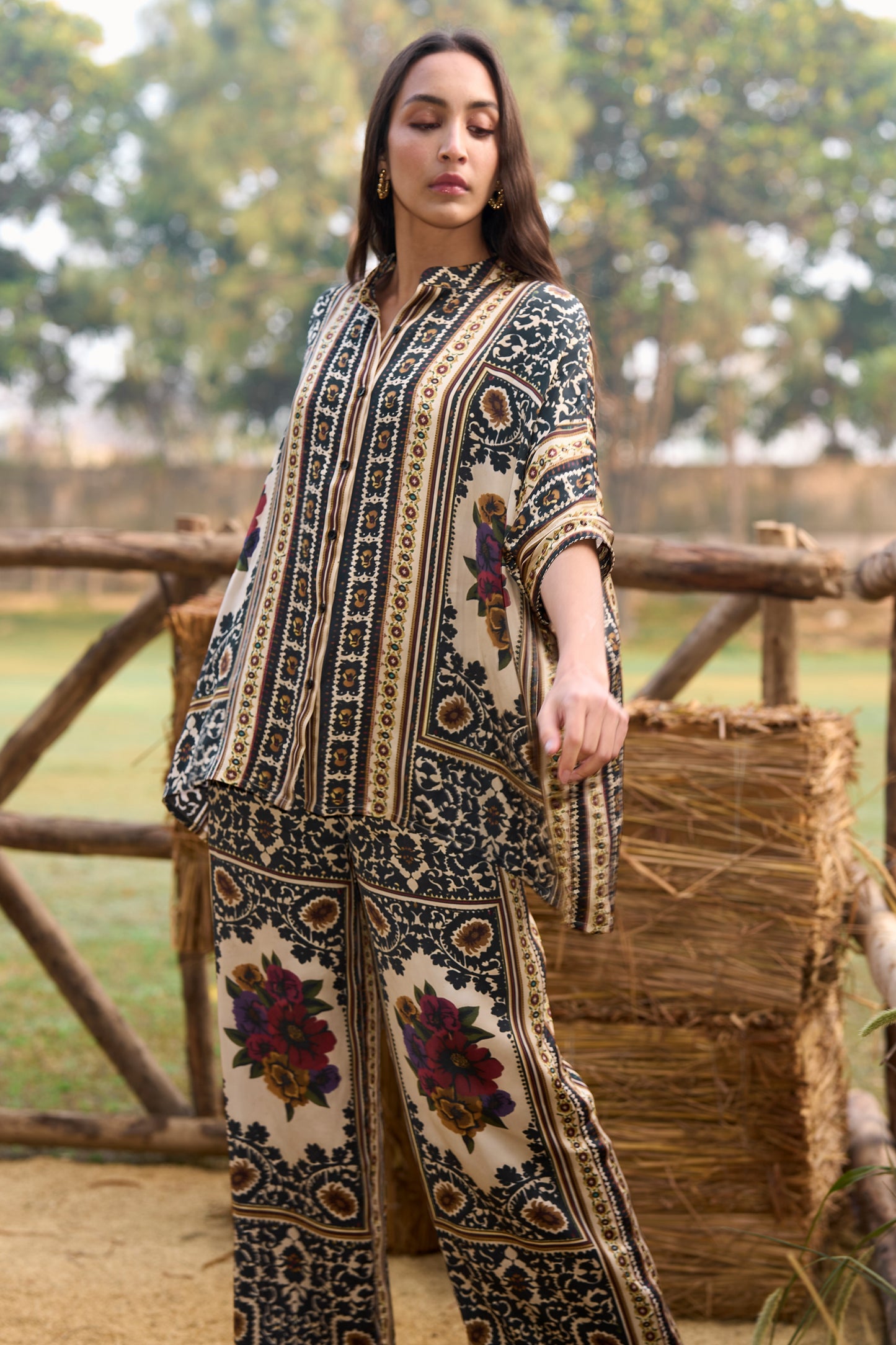 BAROQUE PRINTED BOXY SHIRT & STRAIGHT-CUT PANT SET