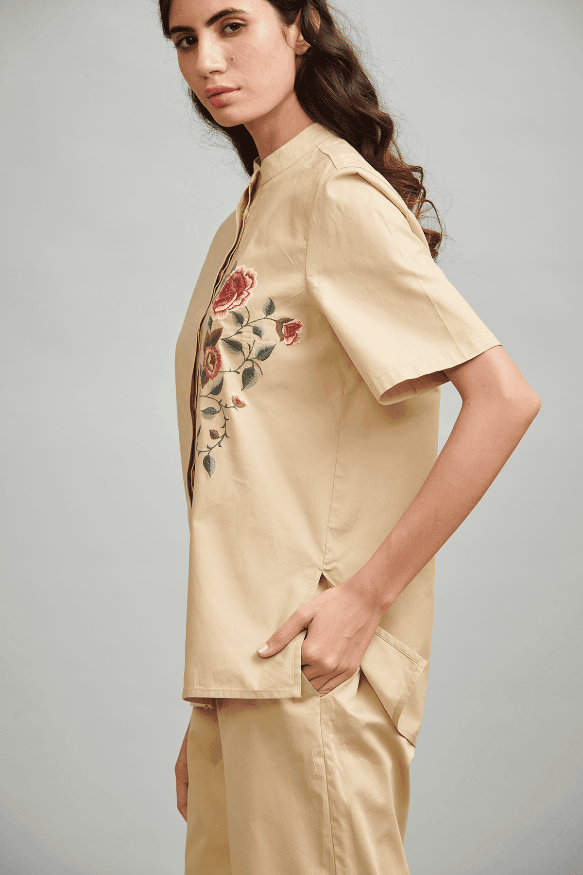 FLORAL EMBROIDERED PANT SET - dash and dot