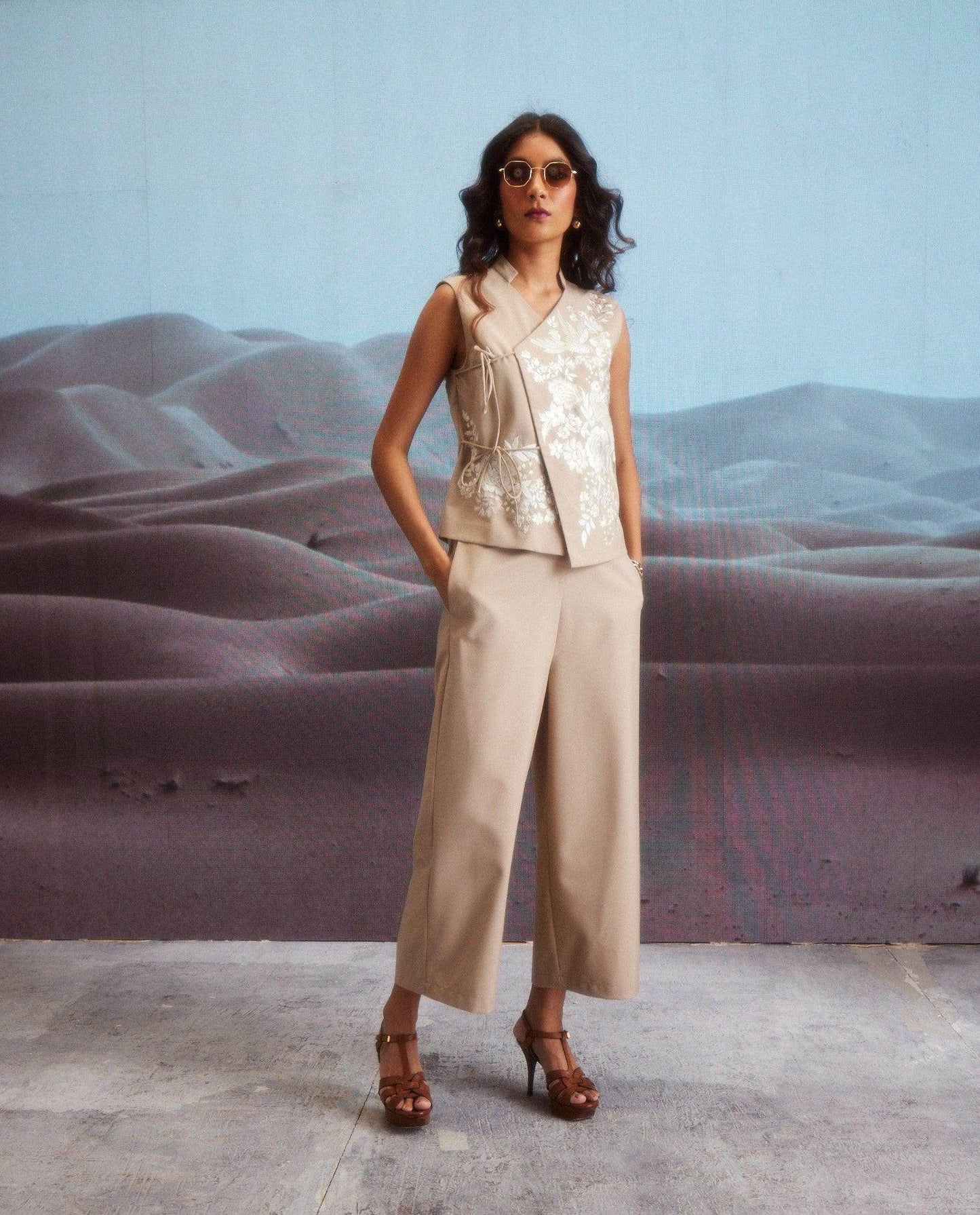 EMBROIDERED WAISTCOAT SET - dash and dot