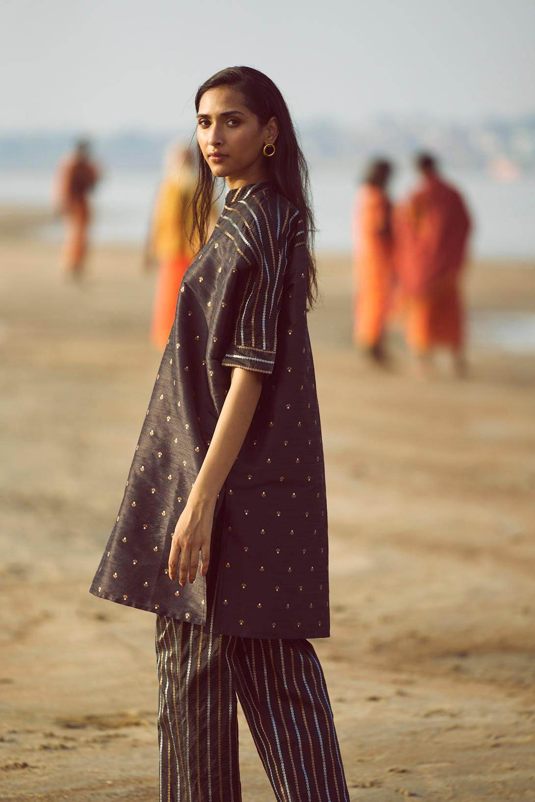 MOTIF & STRIPE BOXY BROCADE SET - dash and dot