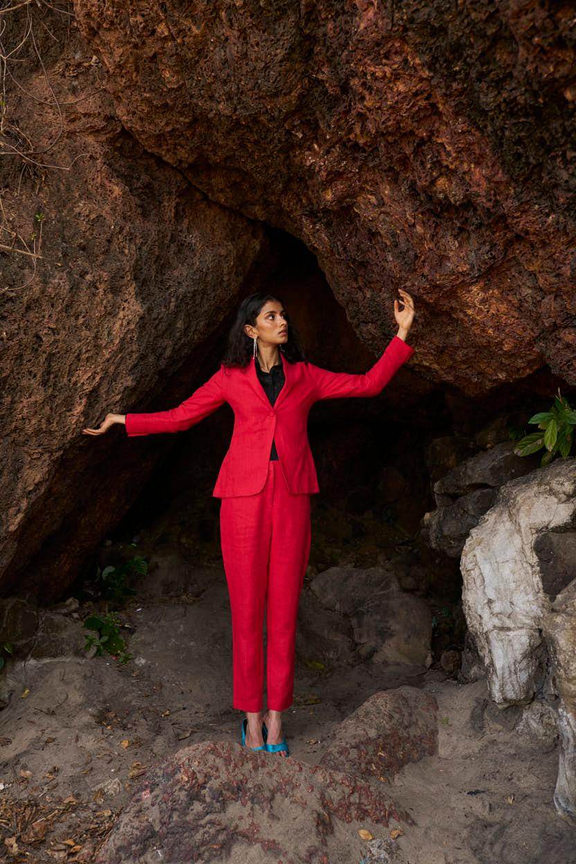 RED LINEN SUIT - dash and dot