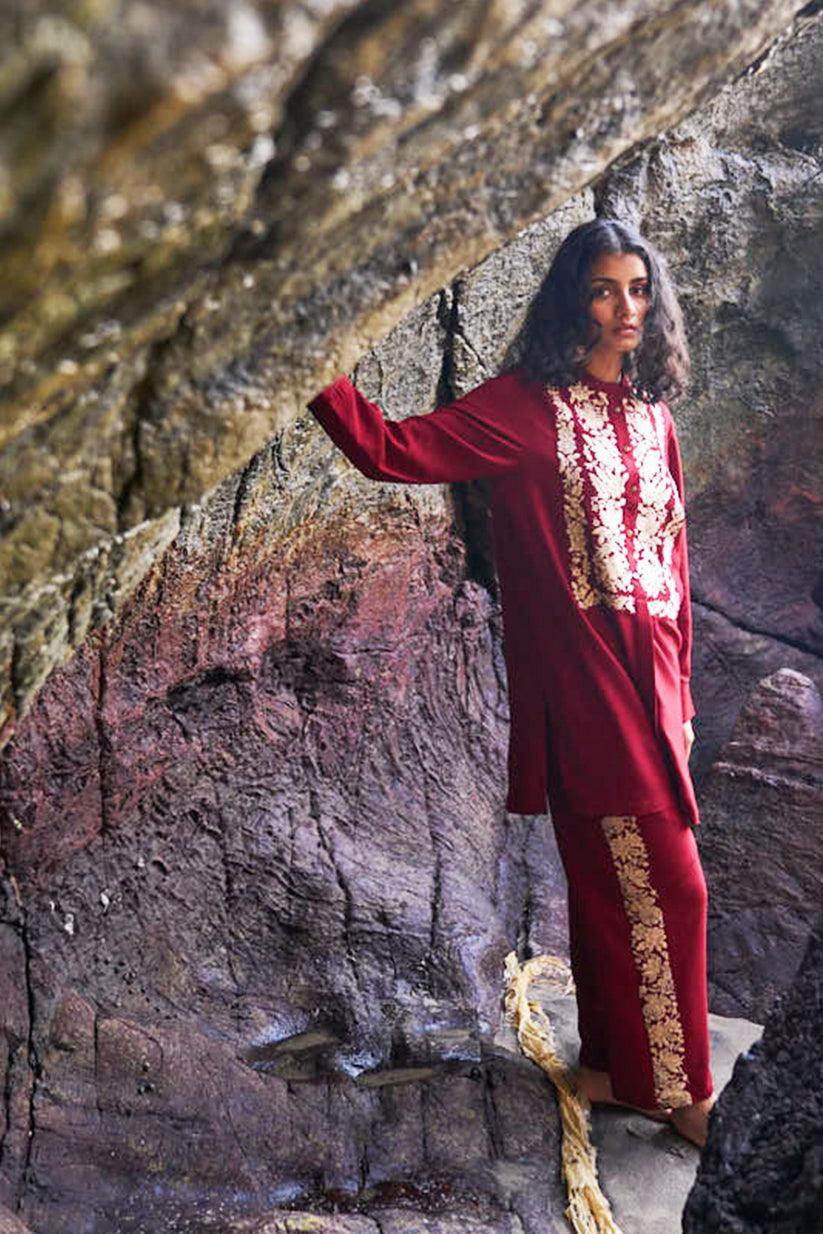 FLORAL EMBROIDERED PANT SET - dash and dot