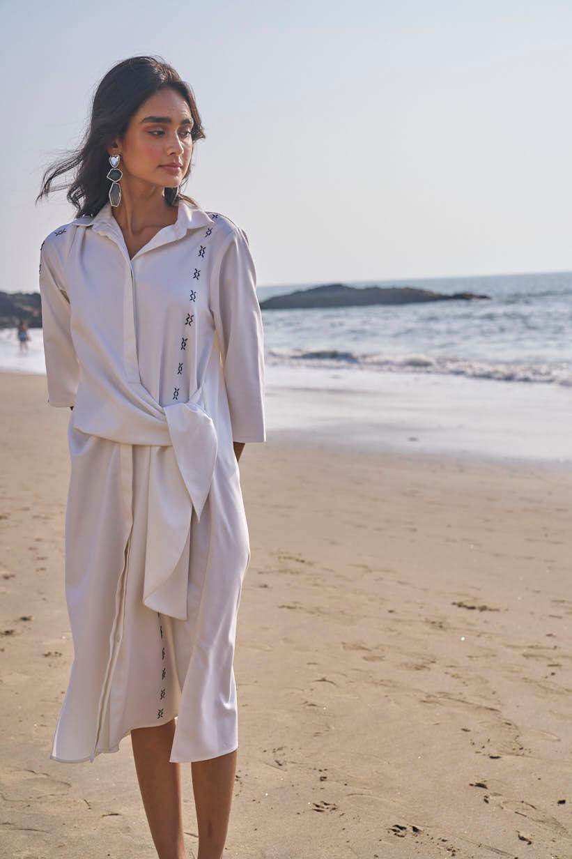 SIDE TIE CROSS STITCHED SHIRT DRESS - dash and dot