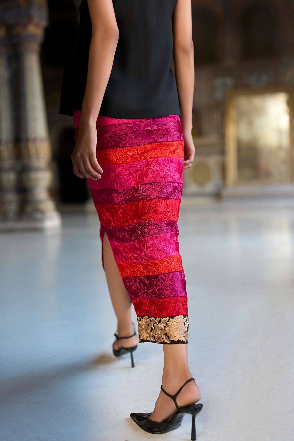 EMBROIDERED STRIPED STRAIGHT CUT SKIRT