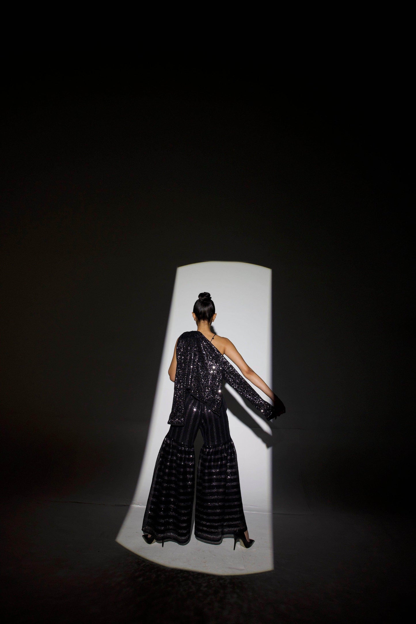 3 PIECE SEQUIN SET - dash and dot