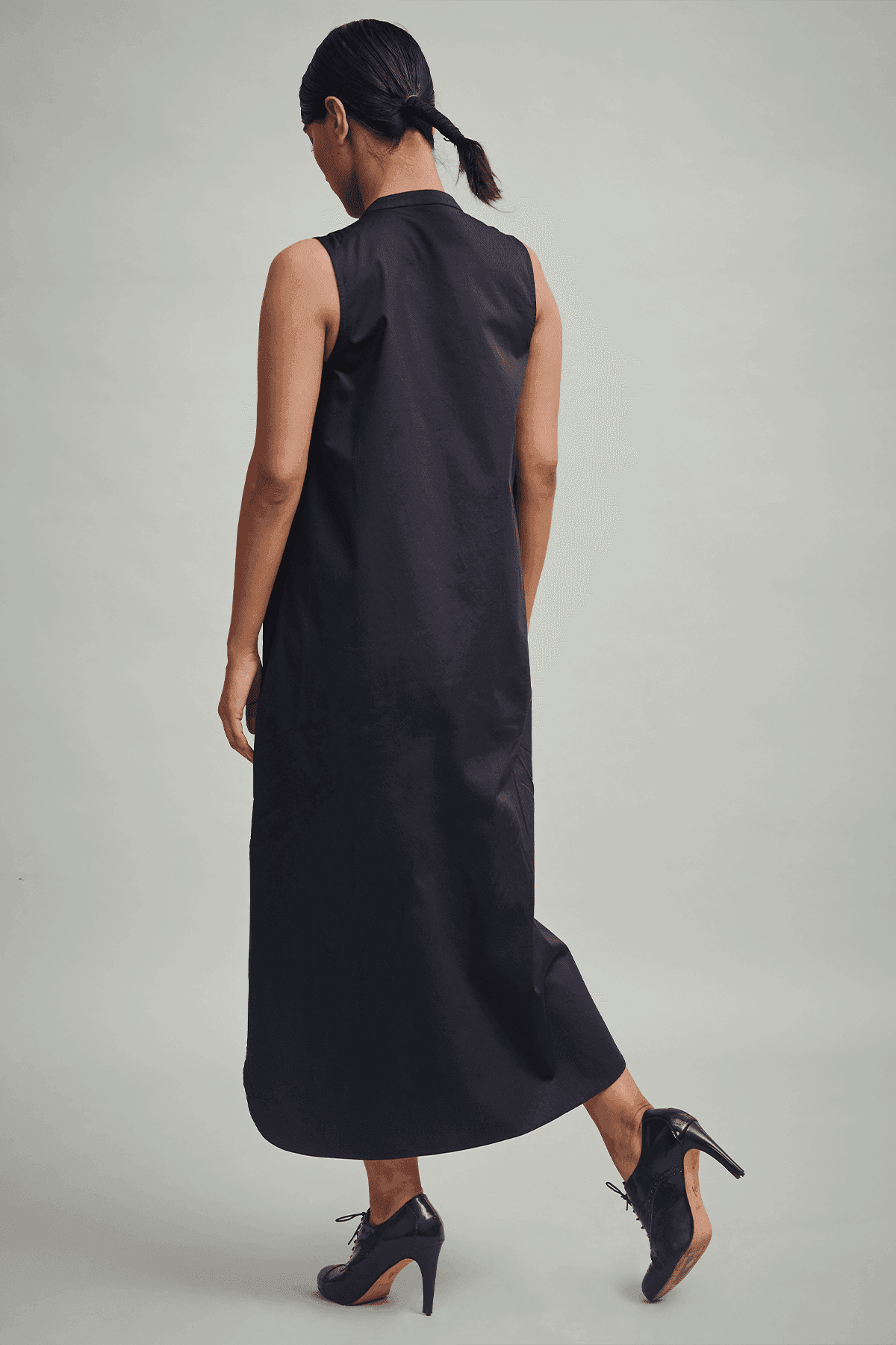 BUTTON PLEAT MIDI - dash and dot