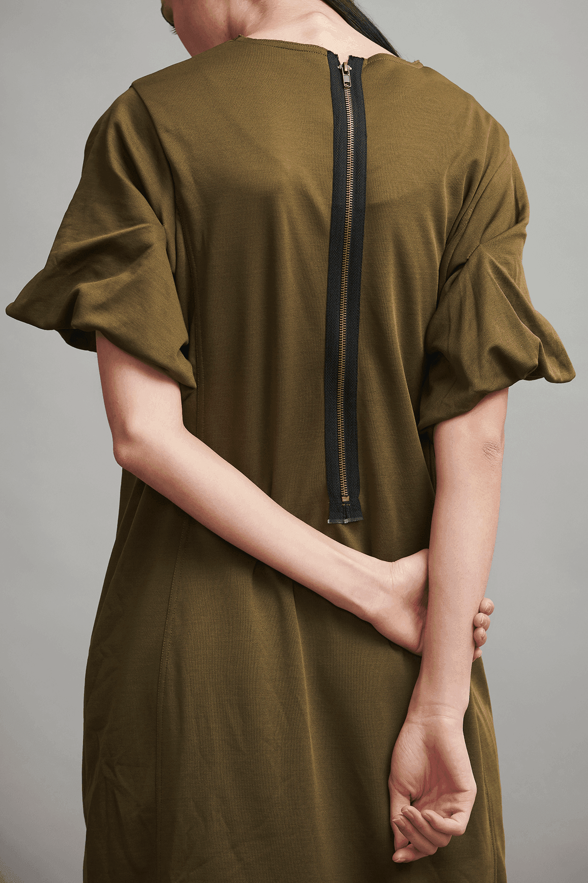 MILITARY GREEN MIDI - dash and dot