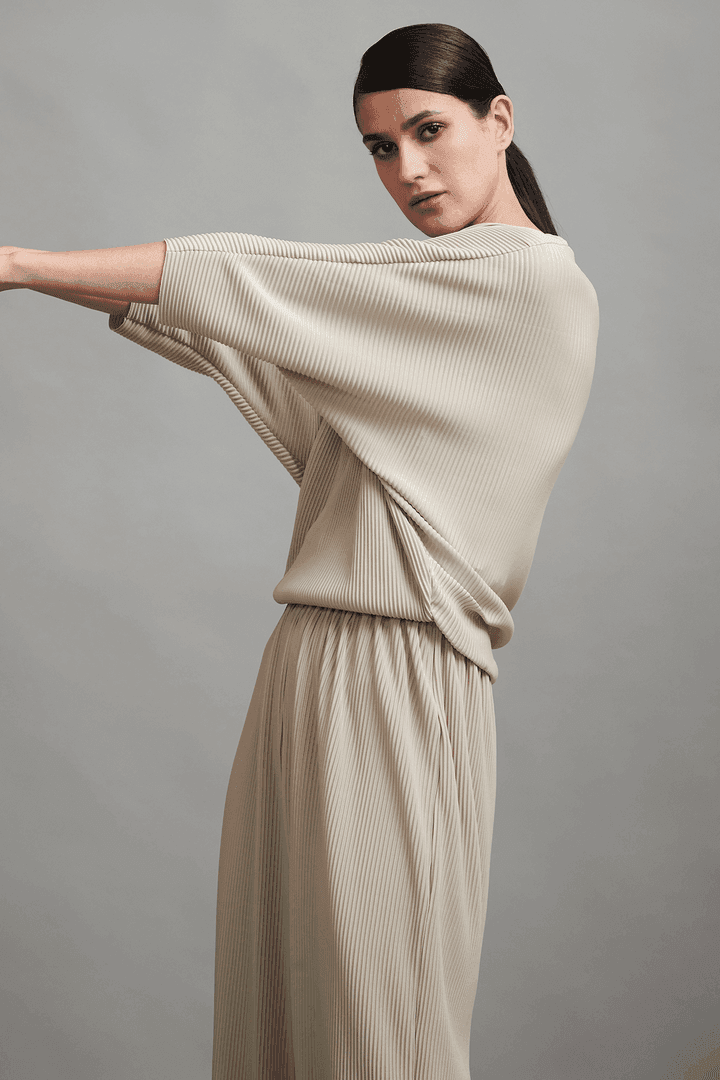 PLEAT DOLMAN TOP - dash and dot