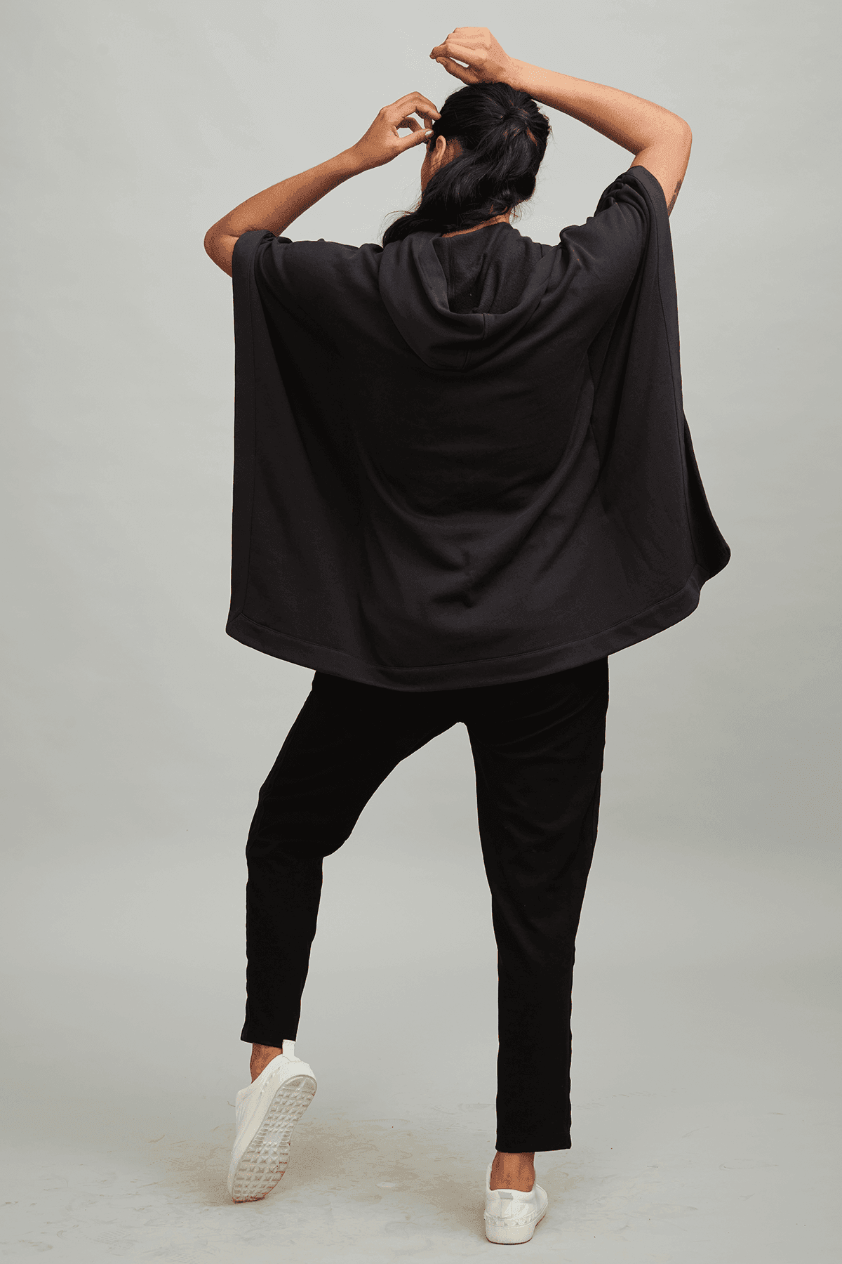 PONCHO HOODIE - dash and dot