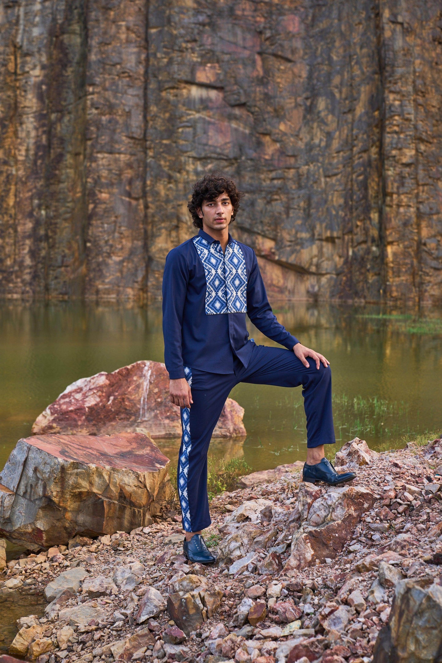 JACQUARD BIB SHIRT - dash and dot