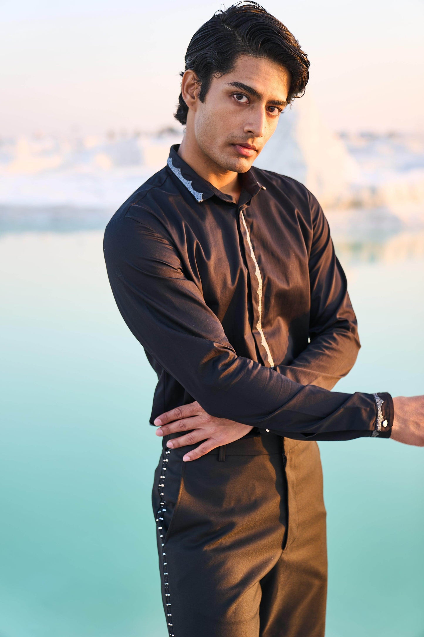 SILVER SCALLOPED SHIRT - dash and dot