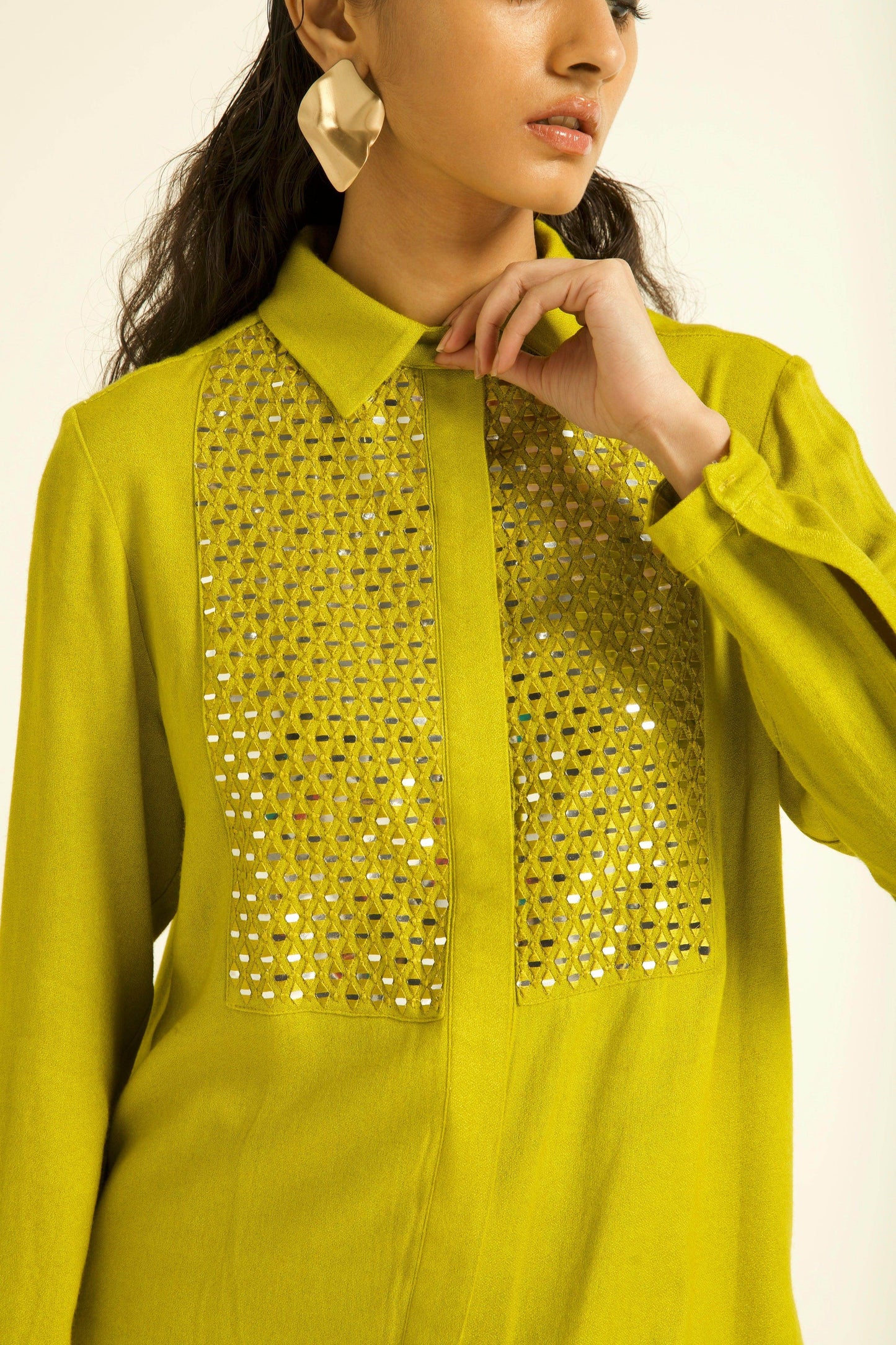 MIRROR EMBROIDERED BIB SHIRT - dash and dot