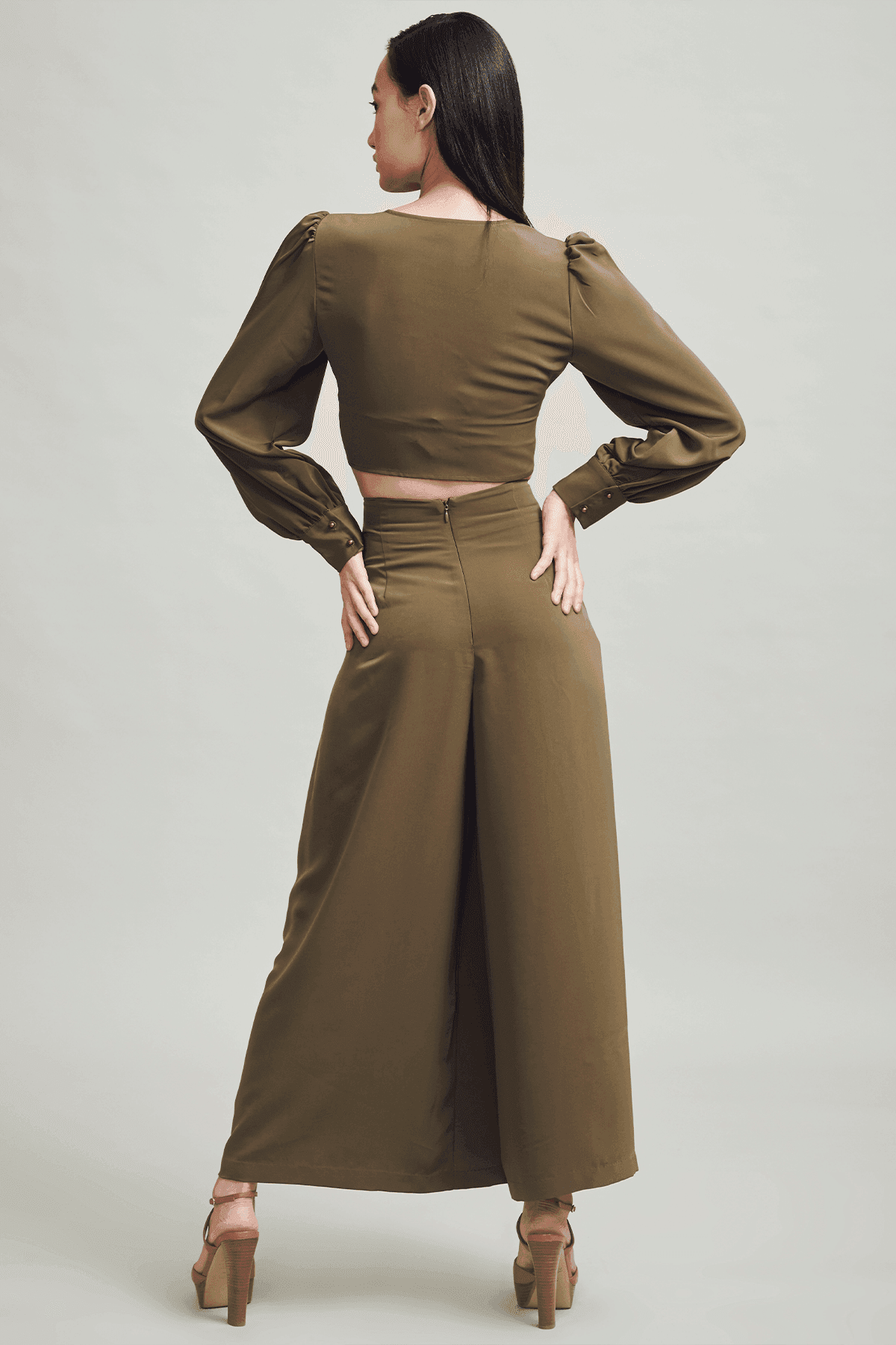MILITARY GREEN FRONT TIE TOP - dash and dot