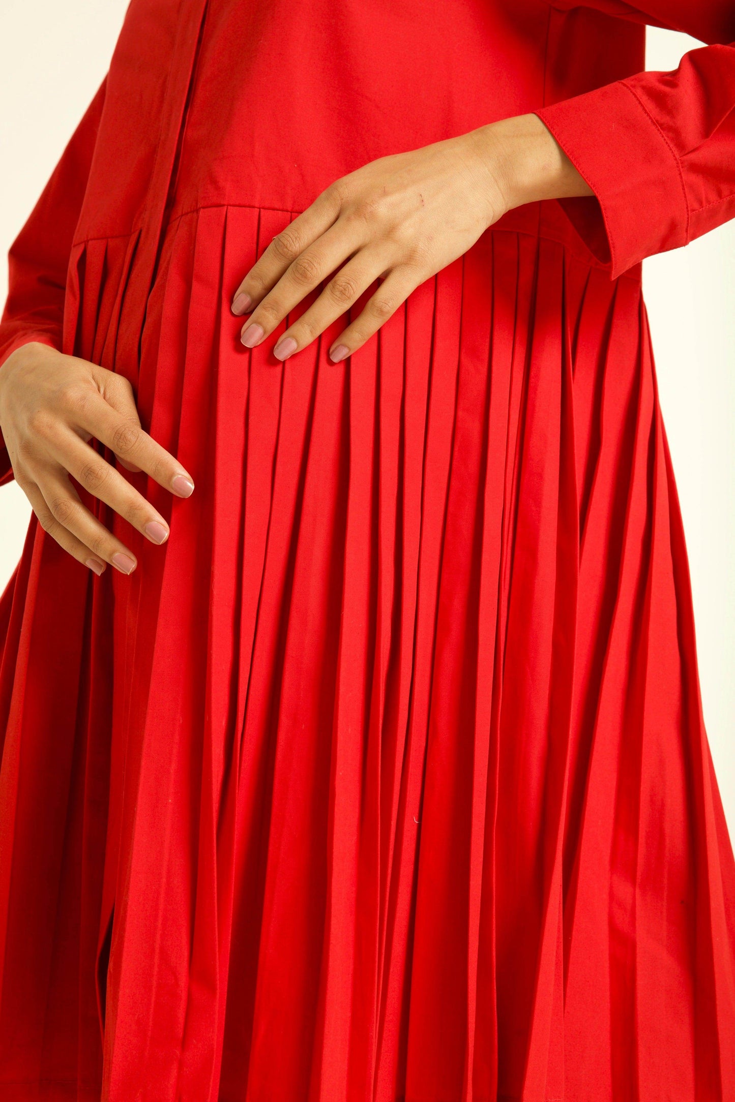 ACCORDION PLEAT SHIRT DRESS - dash and dot