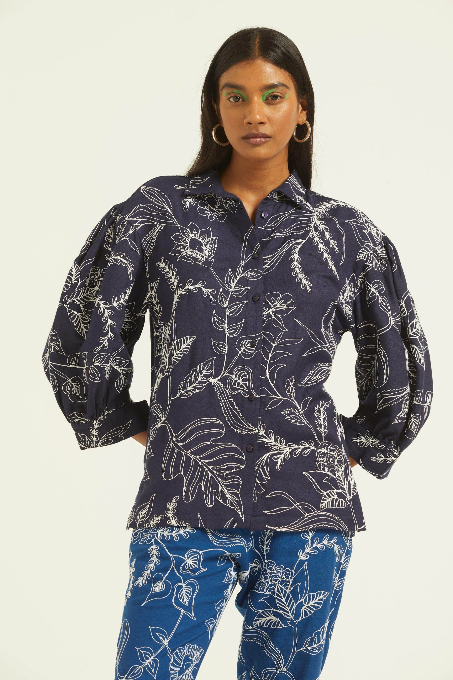 DORI EMBROIDERED SHIRT - dash and dot