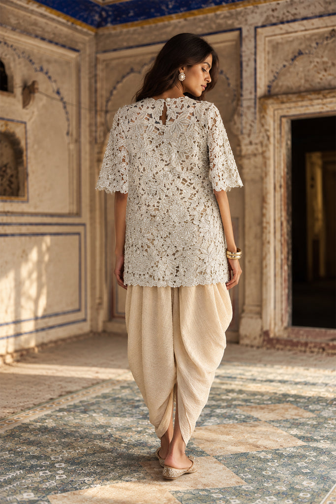 CRUSHED METALLIC TISSUE TULIP PANT dash and dot