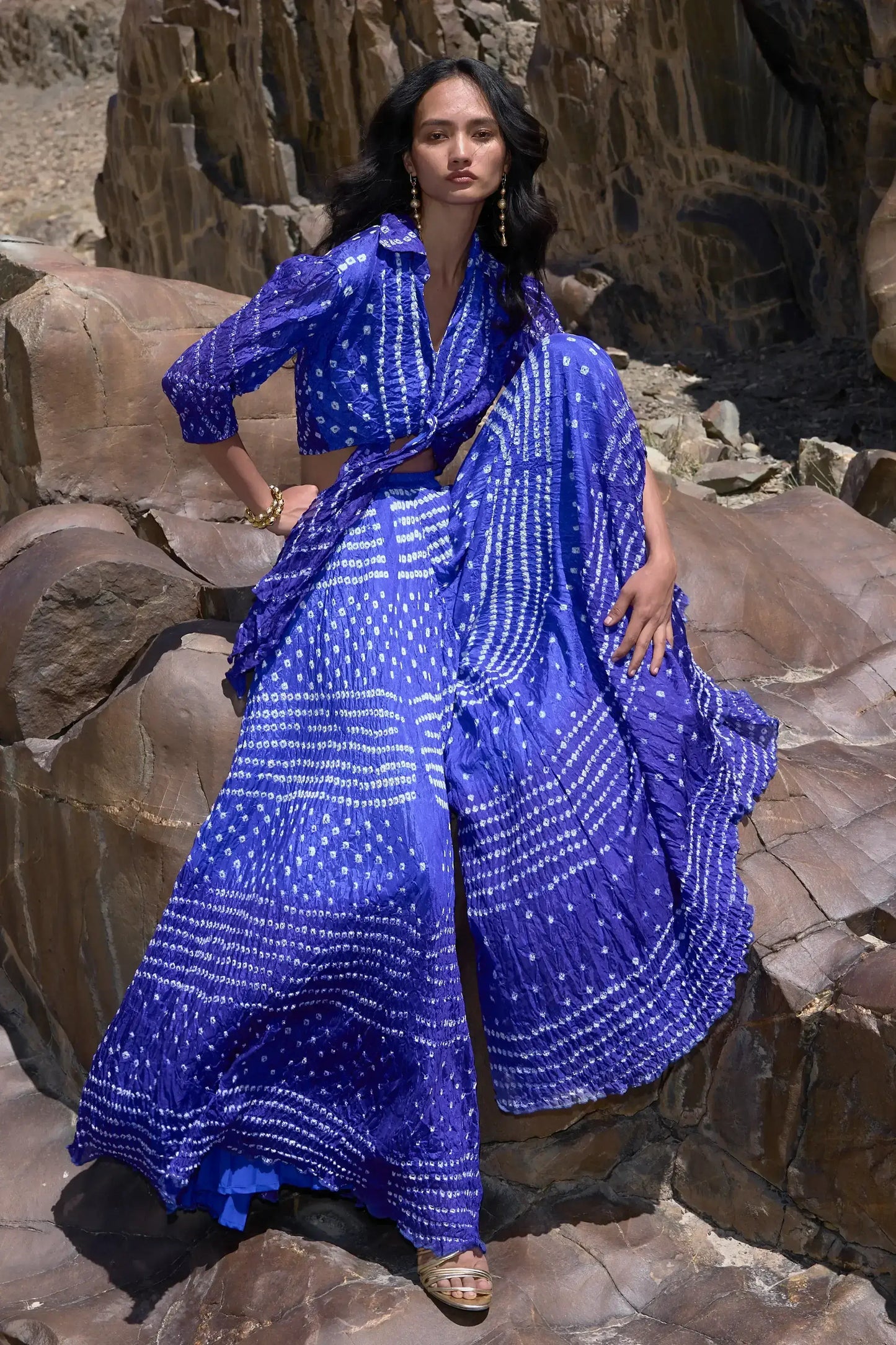 BANDHANI TOP & FLARED PANT