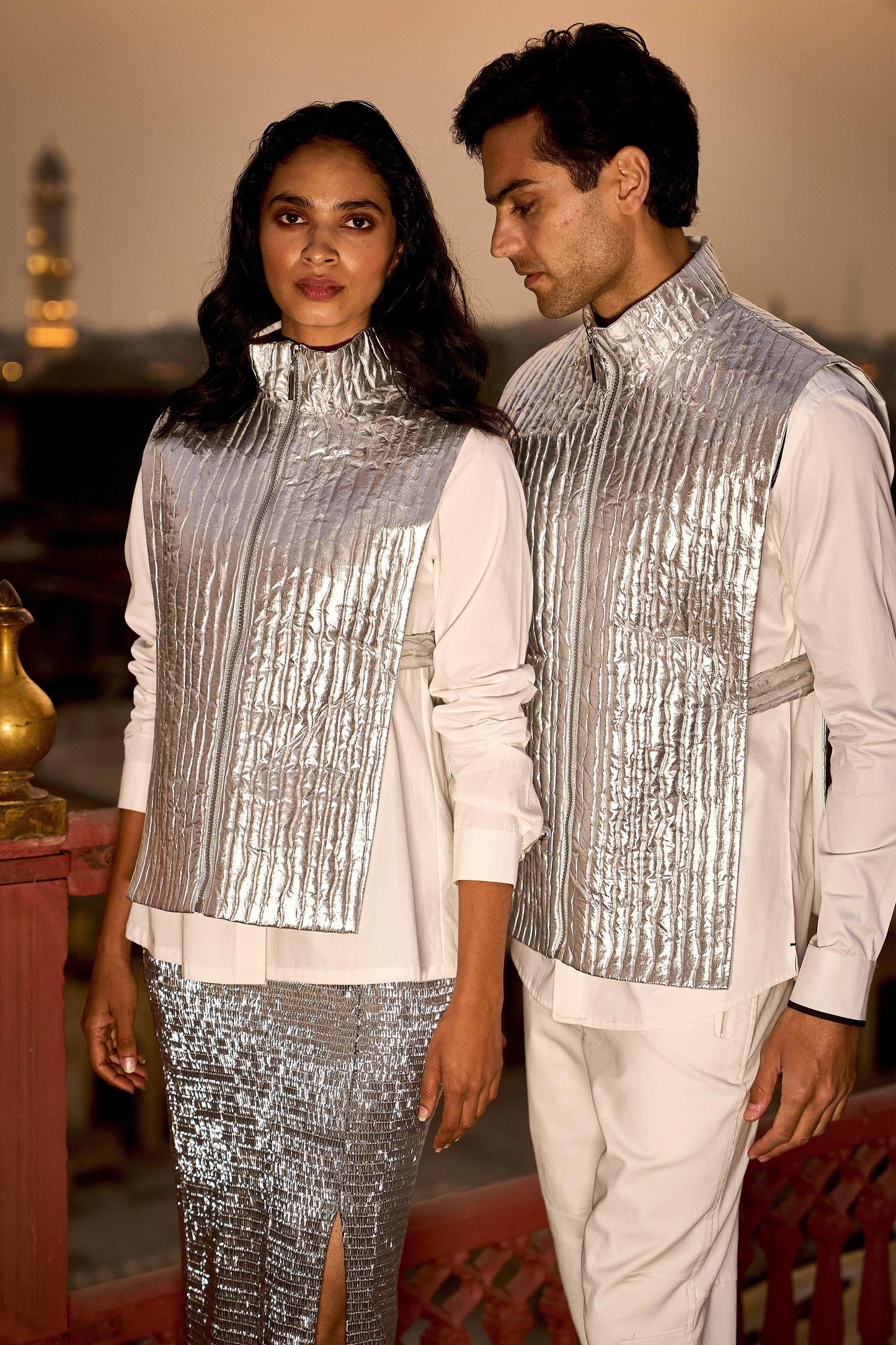 FOIL QUILTED GILET - dash and dot