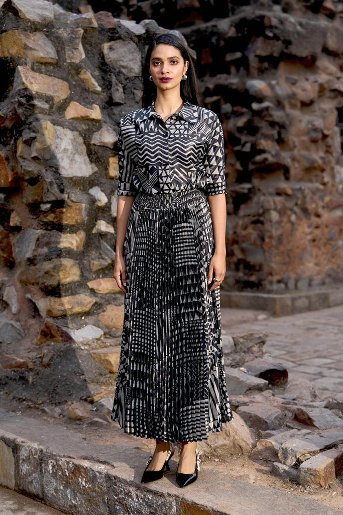 TRIBAL SHIMMER PLEATED SKIRT - dash and dot dash and dot