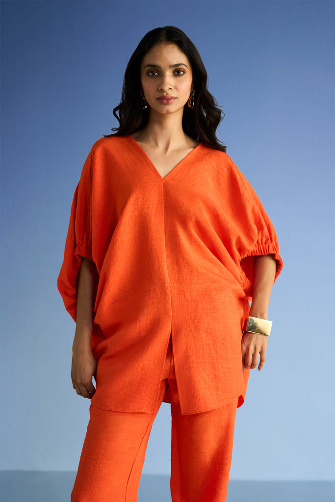 LINEN-TEXTURED LONGLINE BOXY FIT TOP & RELAXED FIT PANT SET dash and dot