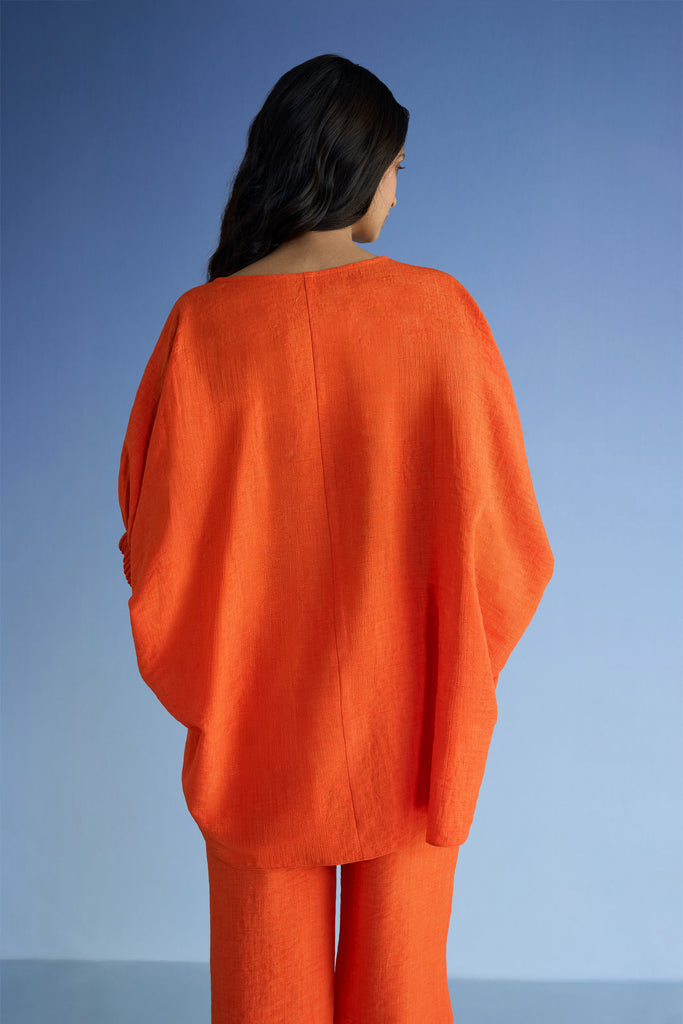 LINEN-TEXTURED LONGLINE BOXY FIT TOP & RELAXED FIT PANT SET dash and dot