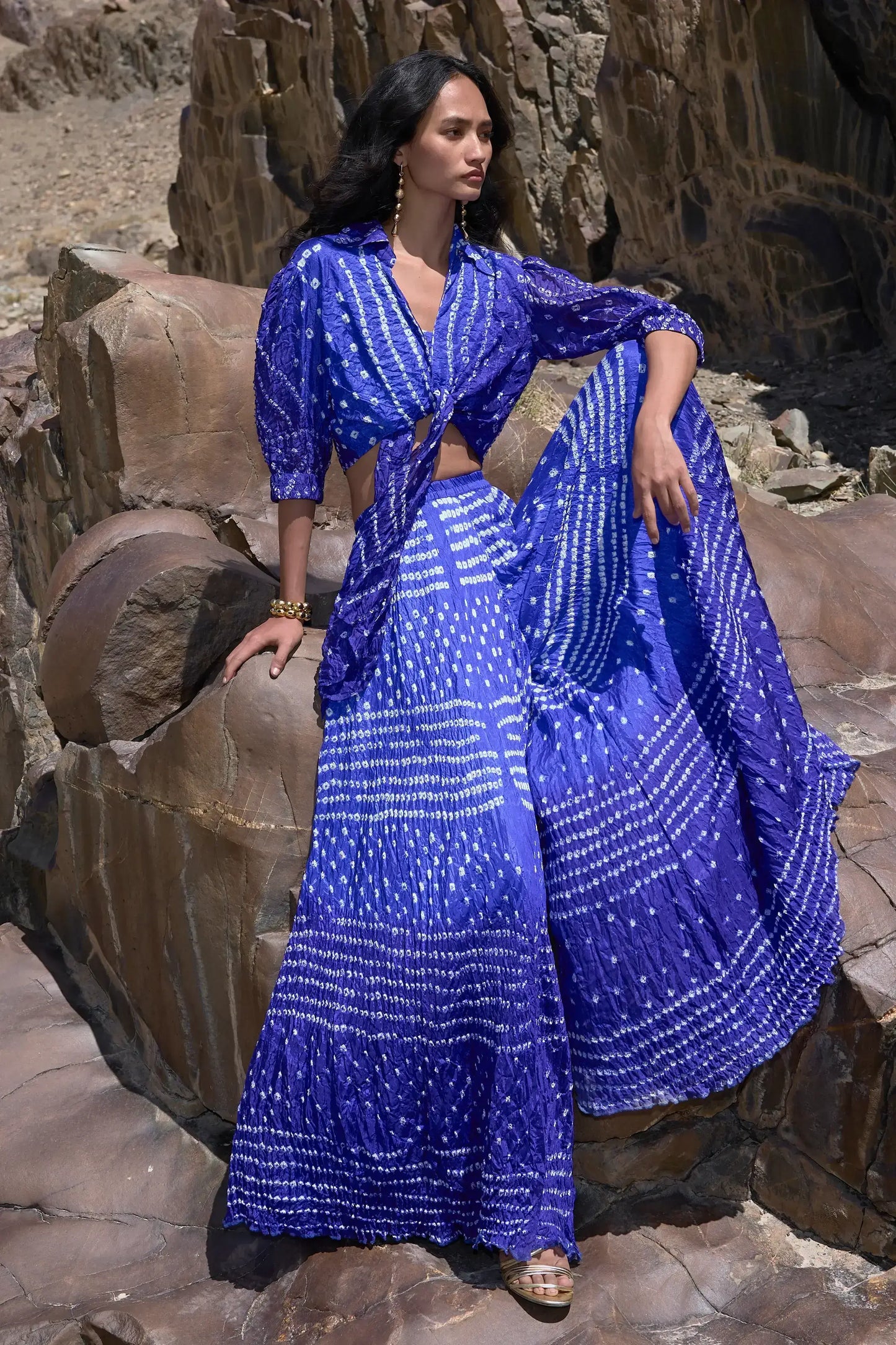 BANDHANI TOP & FLARED PANT