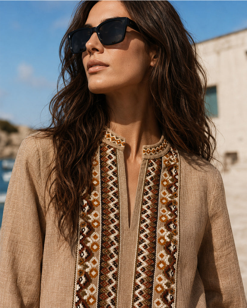 EMBROIDERED LINEN-TEXTURED LONGLINE TOP dash and dot