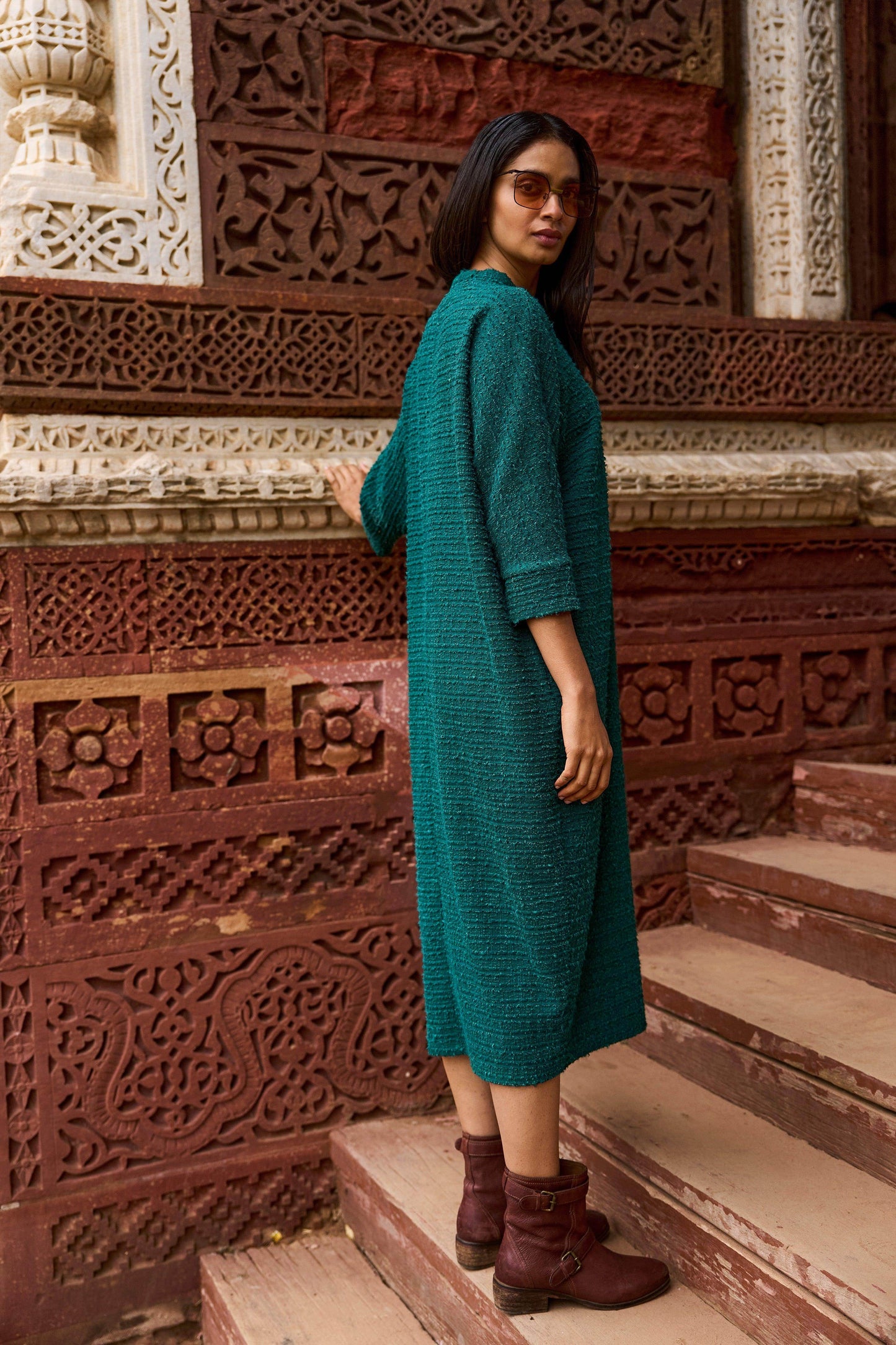 TEXTURED KNIT MIDI - dash and dot