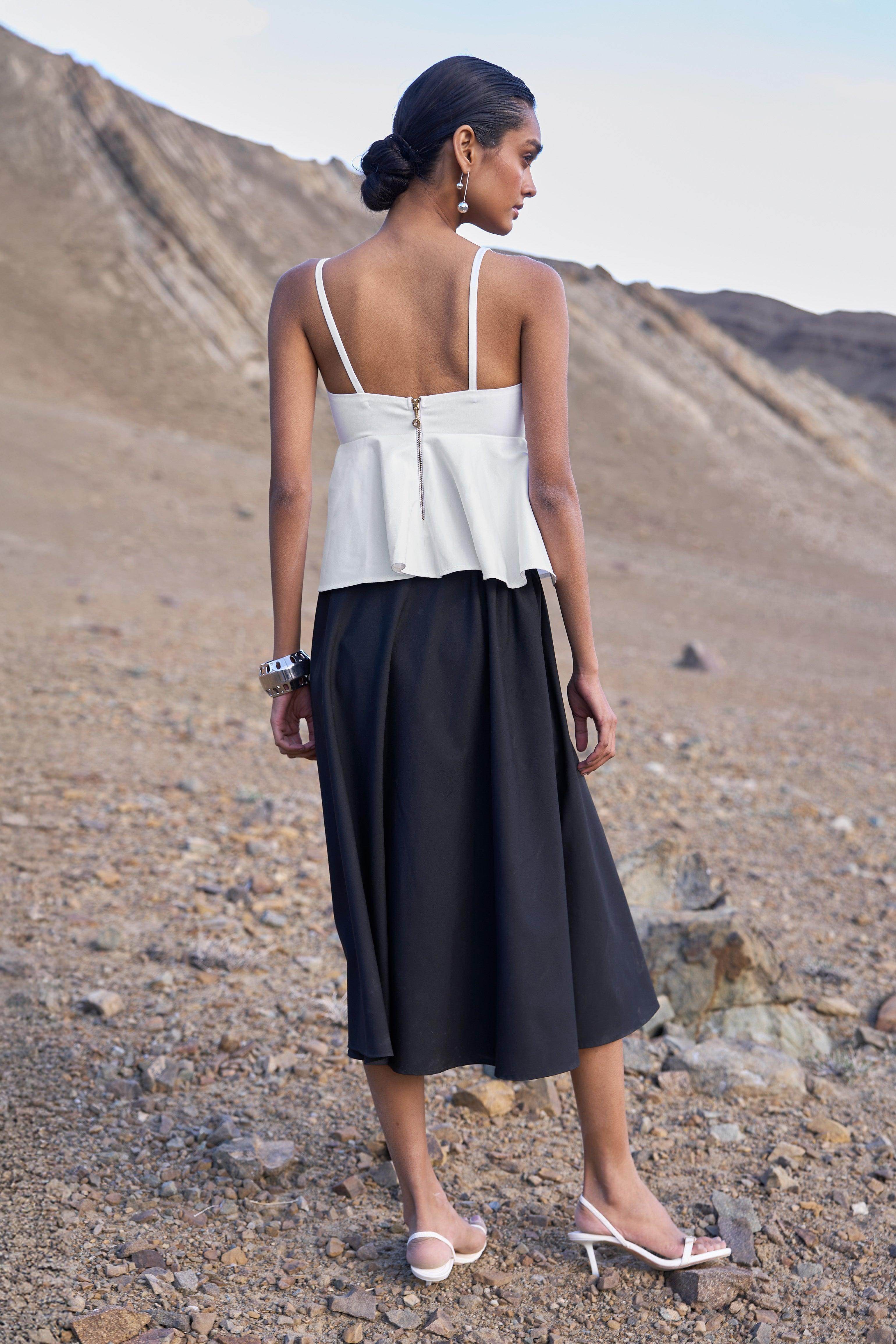 Dash and Dot - BLACK FLARE SKIRT