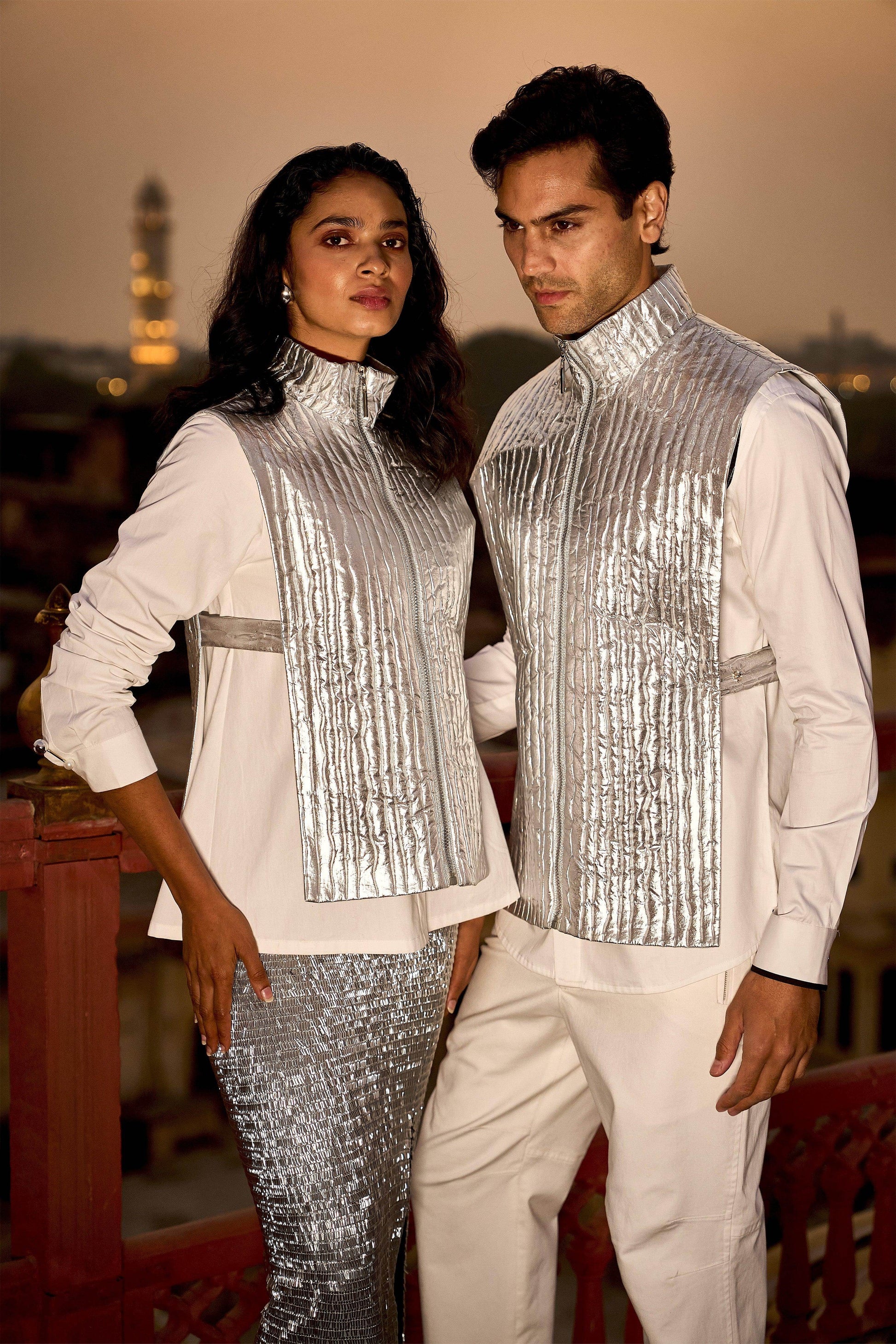 FOIL QUILTED GILET - dash and dot