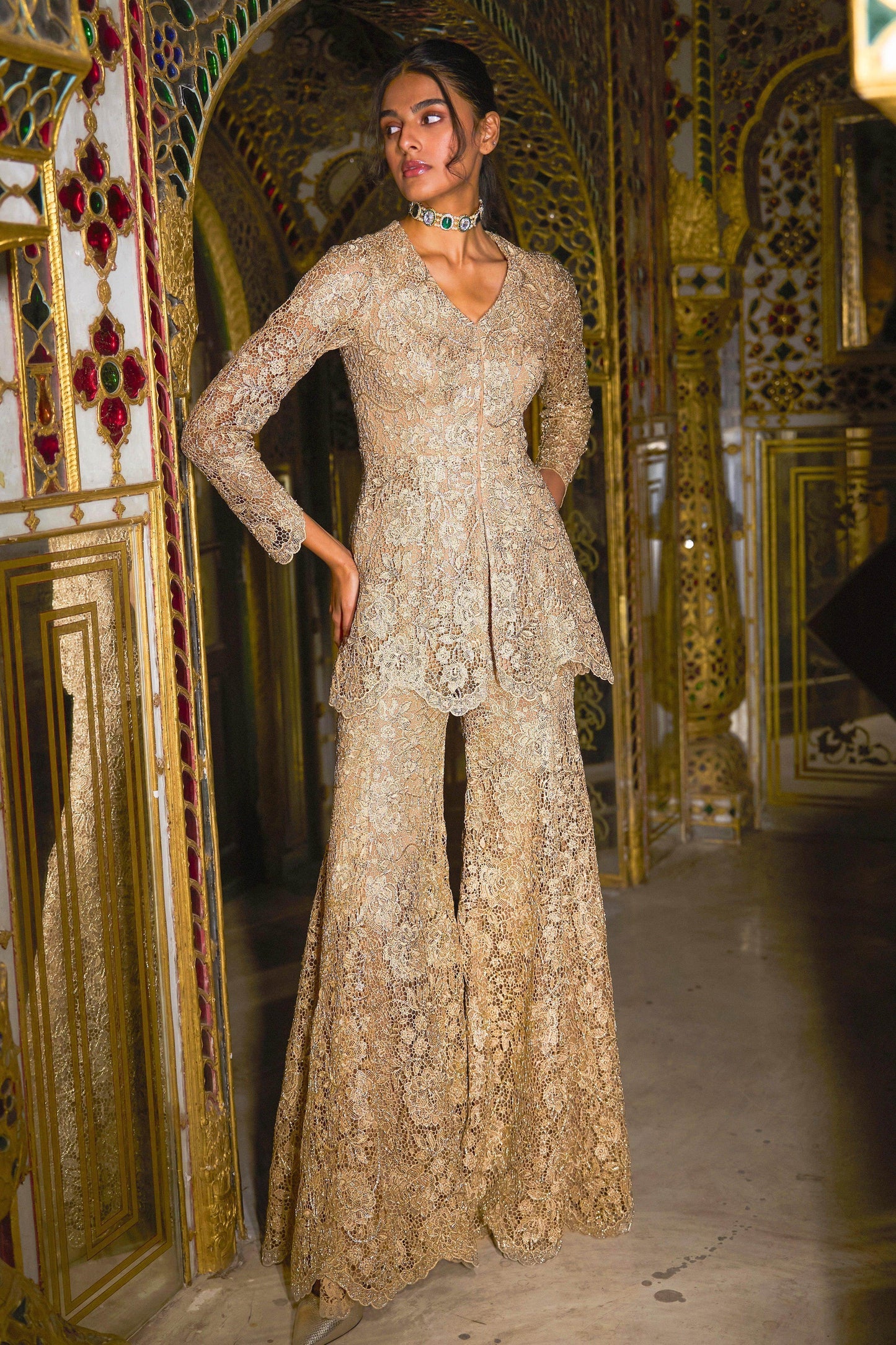 EMBROIDERED LACE PEPLUM SET - dash and dot