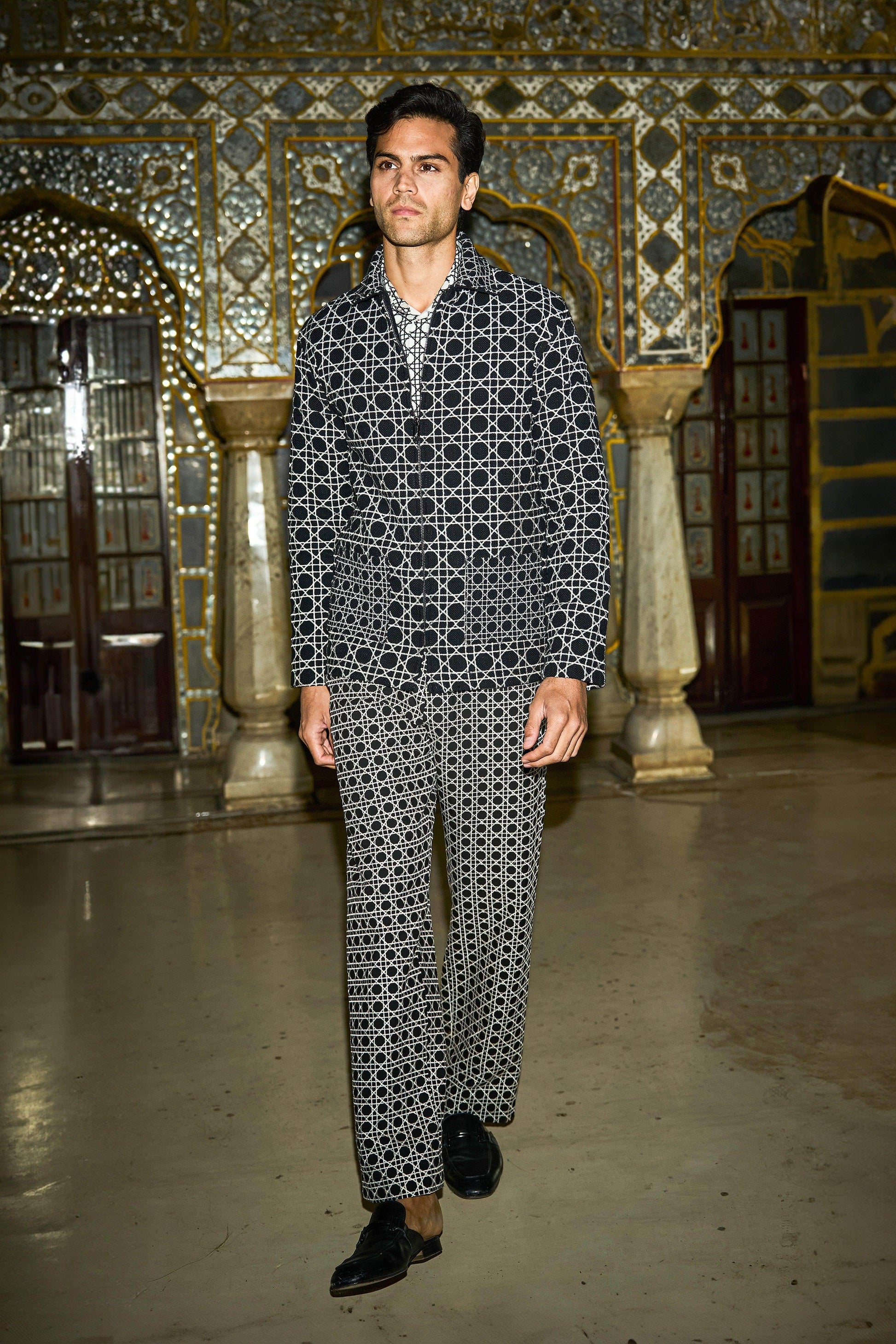 RATTAN STITCH JACKET - dash and dot