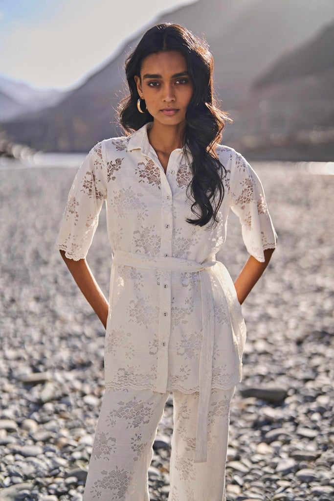 SCALLOPED LACE TOP - dash and dot dash and dot