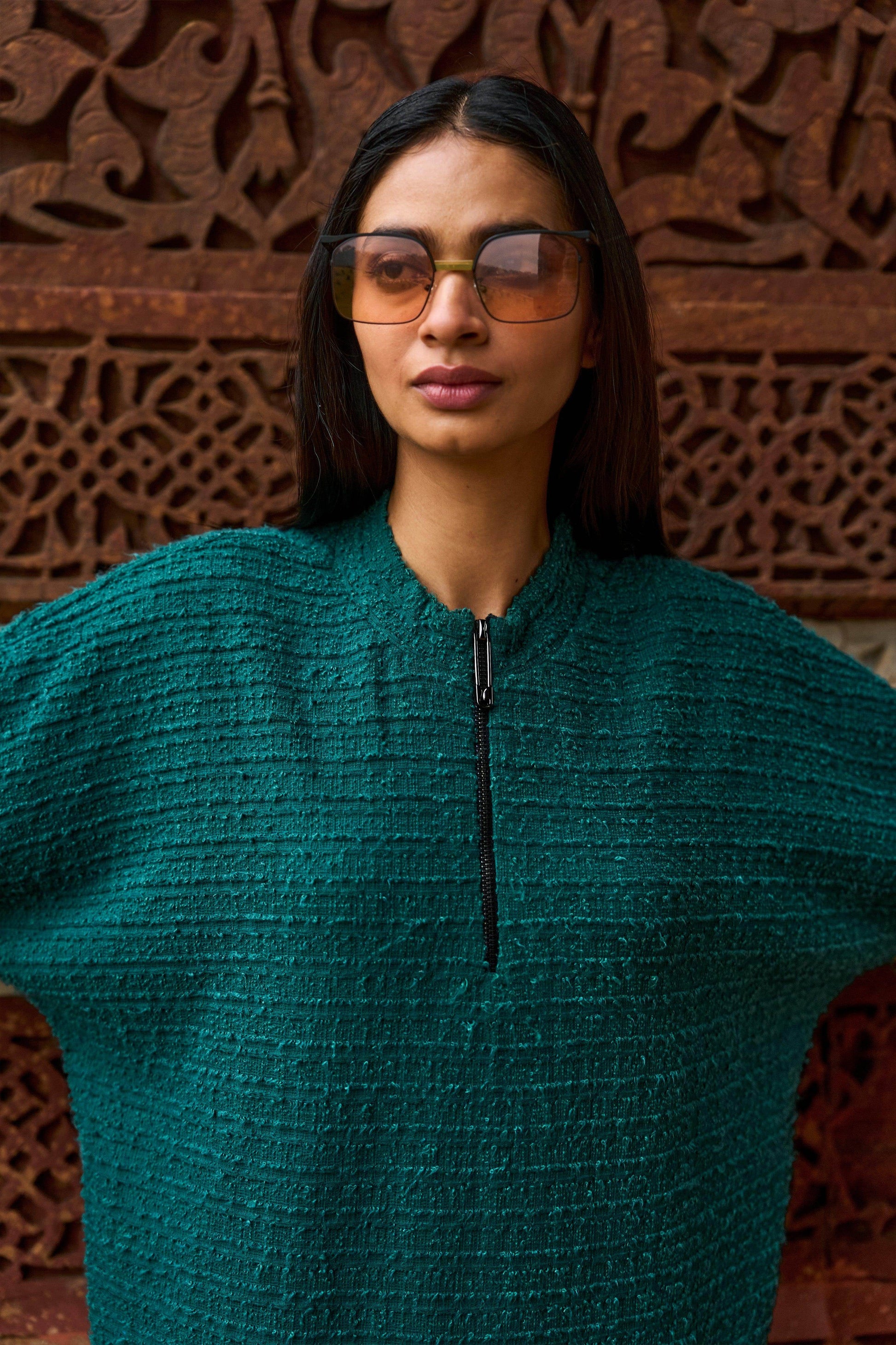 TEXTURED KNIT MIDI - dash and dot