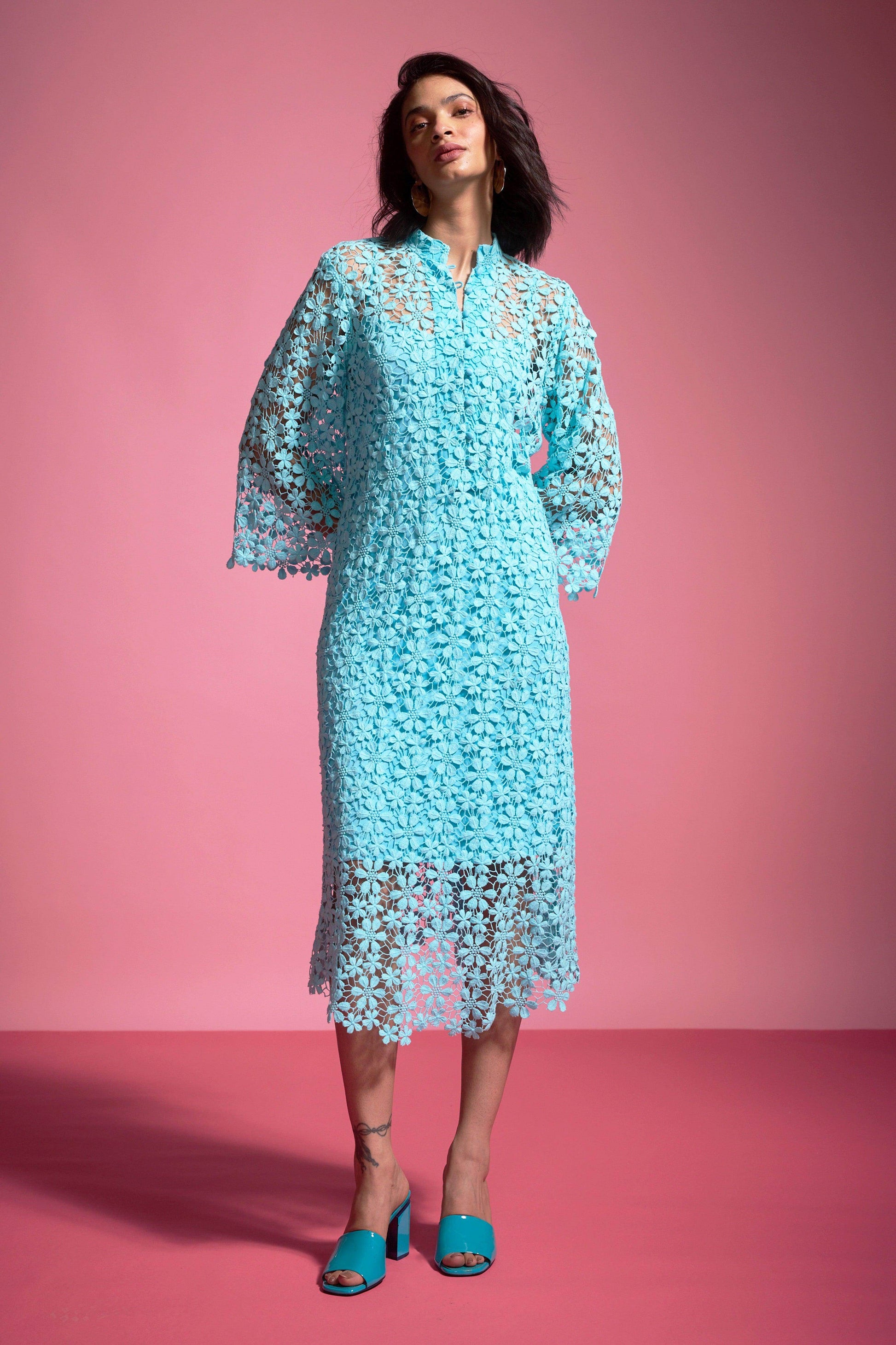 FLORAL LACE MIDI - dash and dot