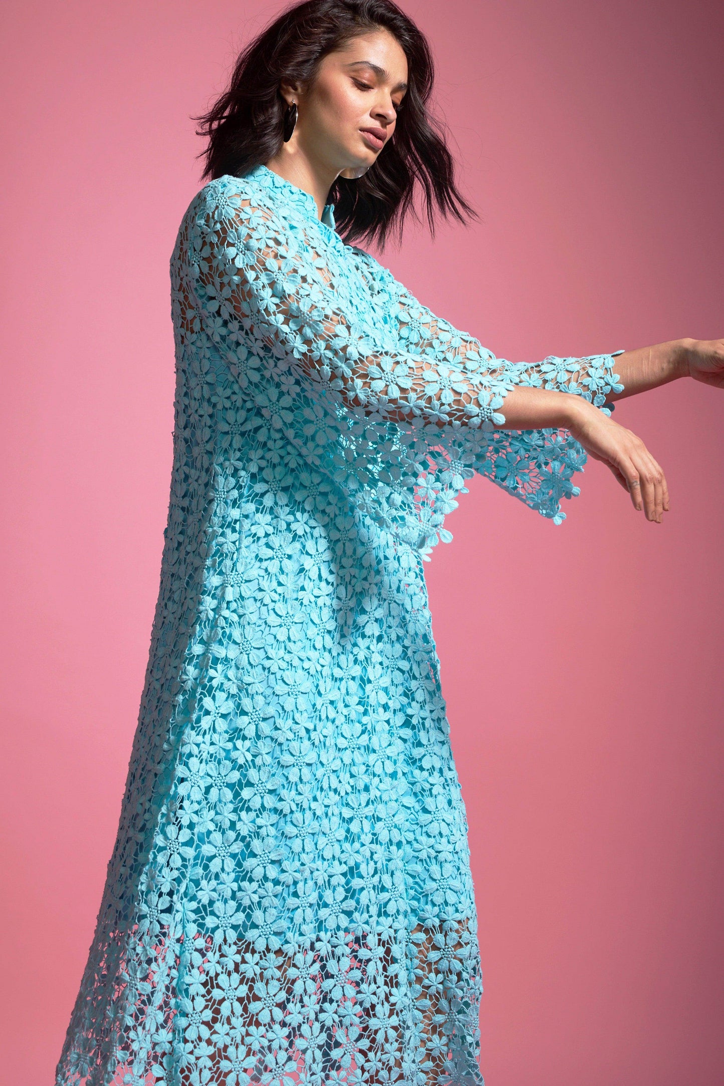 FLORAL LACE MIDI - dash and dot