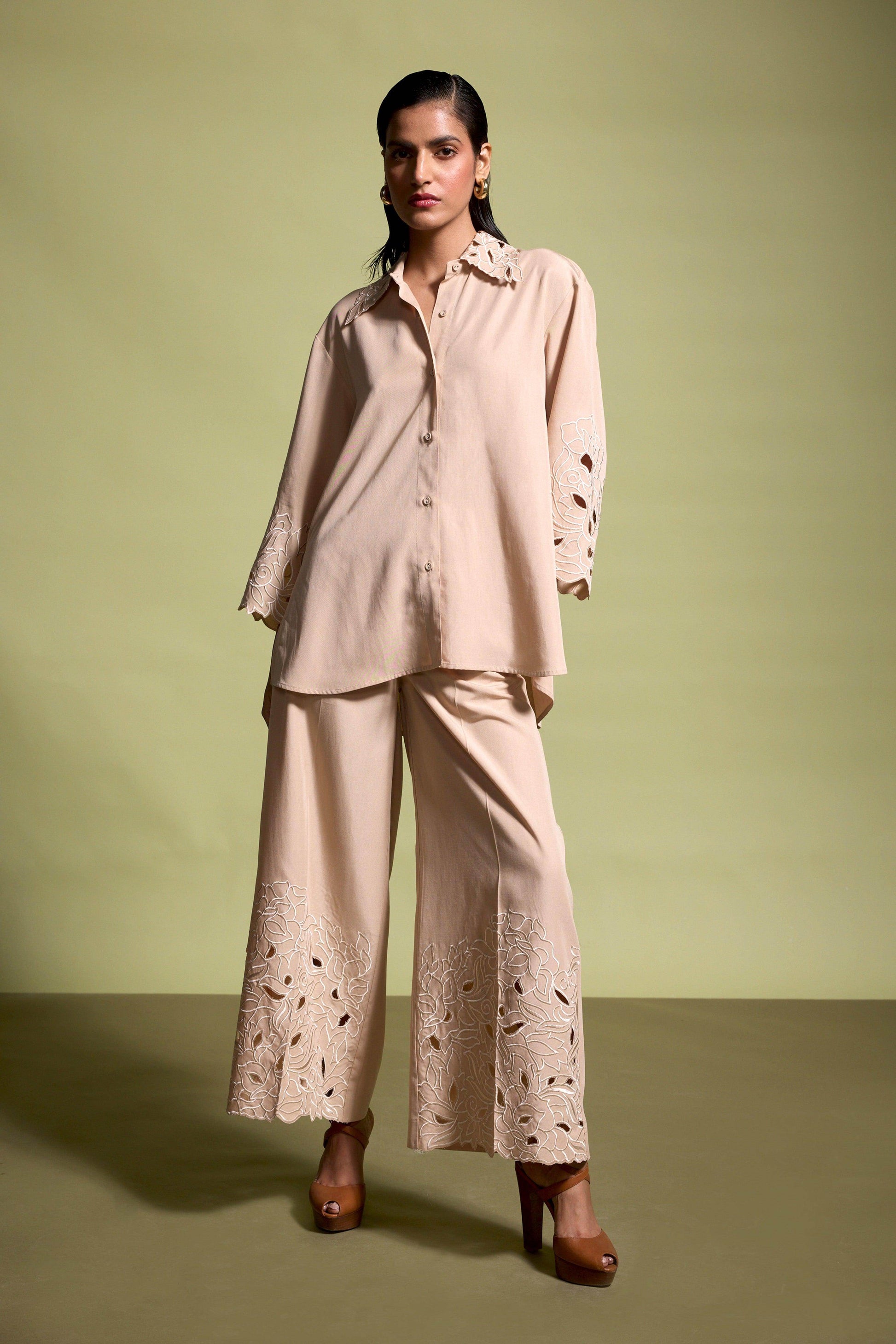 CUTWORK EMBROIDERED SHIRT - dash and dot