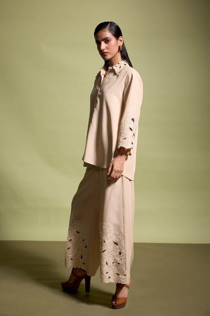 CUTWORK EMBROIDERED SET - dash and dot dash and dot