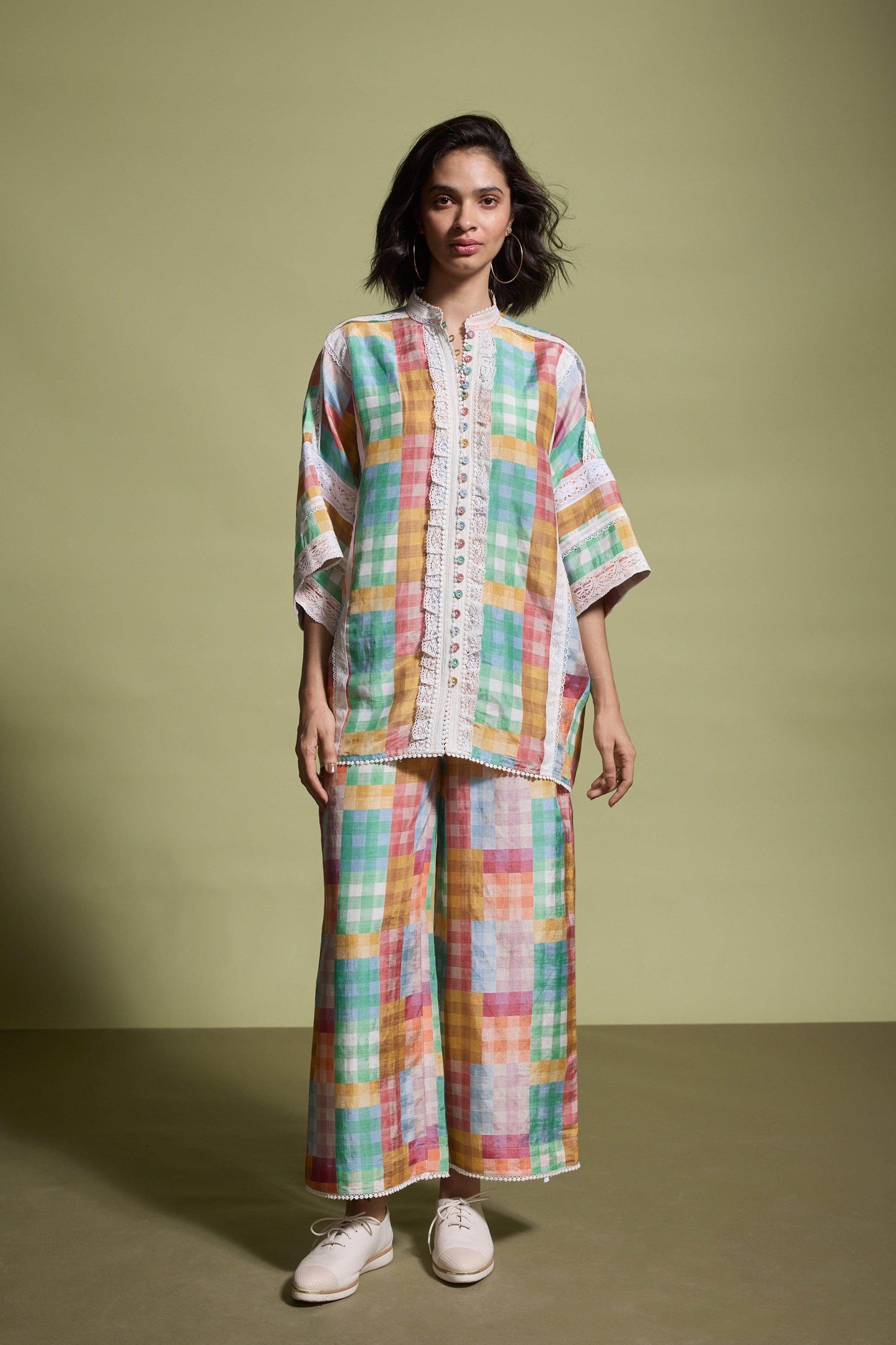 CUTWORK LACE SHIRT - dash and dot