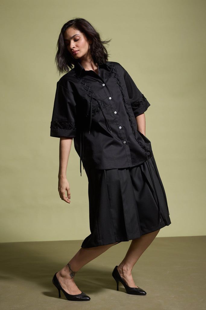 SHOELACE SHIRT - dash and dot dash and dot