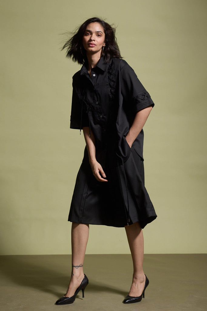 SHOELACE SHIRT - dash and dot dash and dot