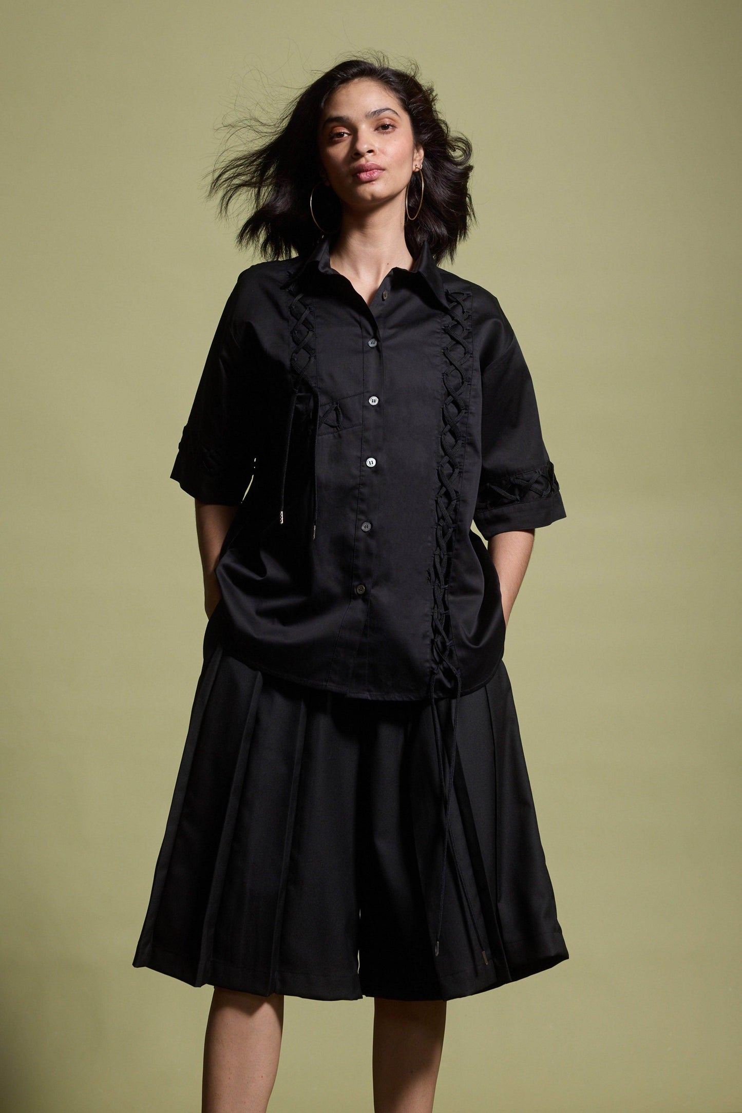 SHOELACE SHIRT - dash and dot