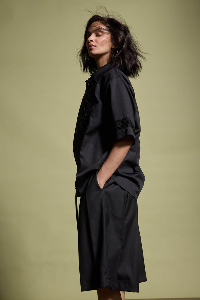 SHOELACE SHIRT - dash and dot dash and dot