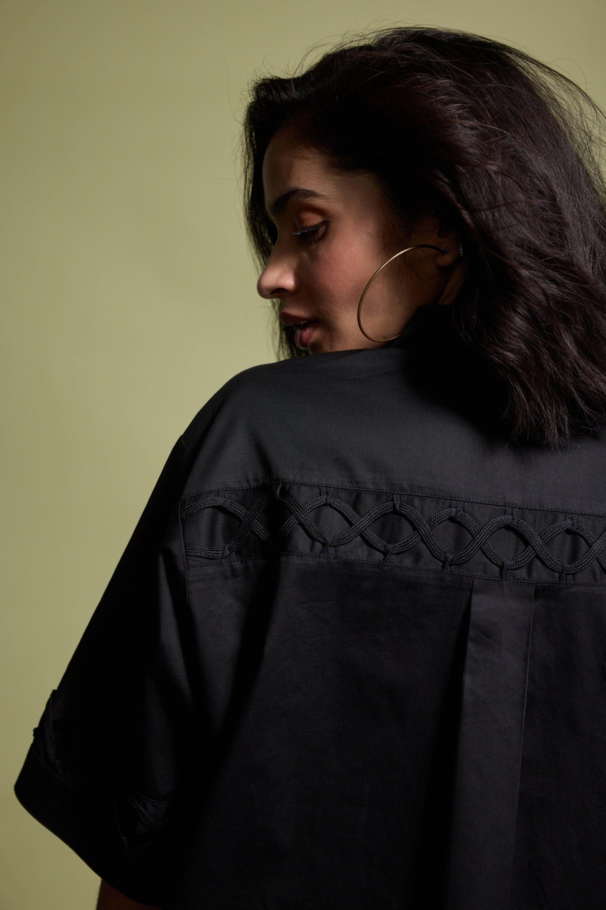 SHOELACE SHIRT - dash and dot