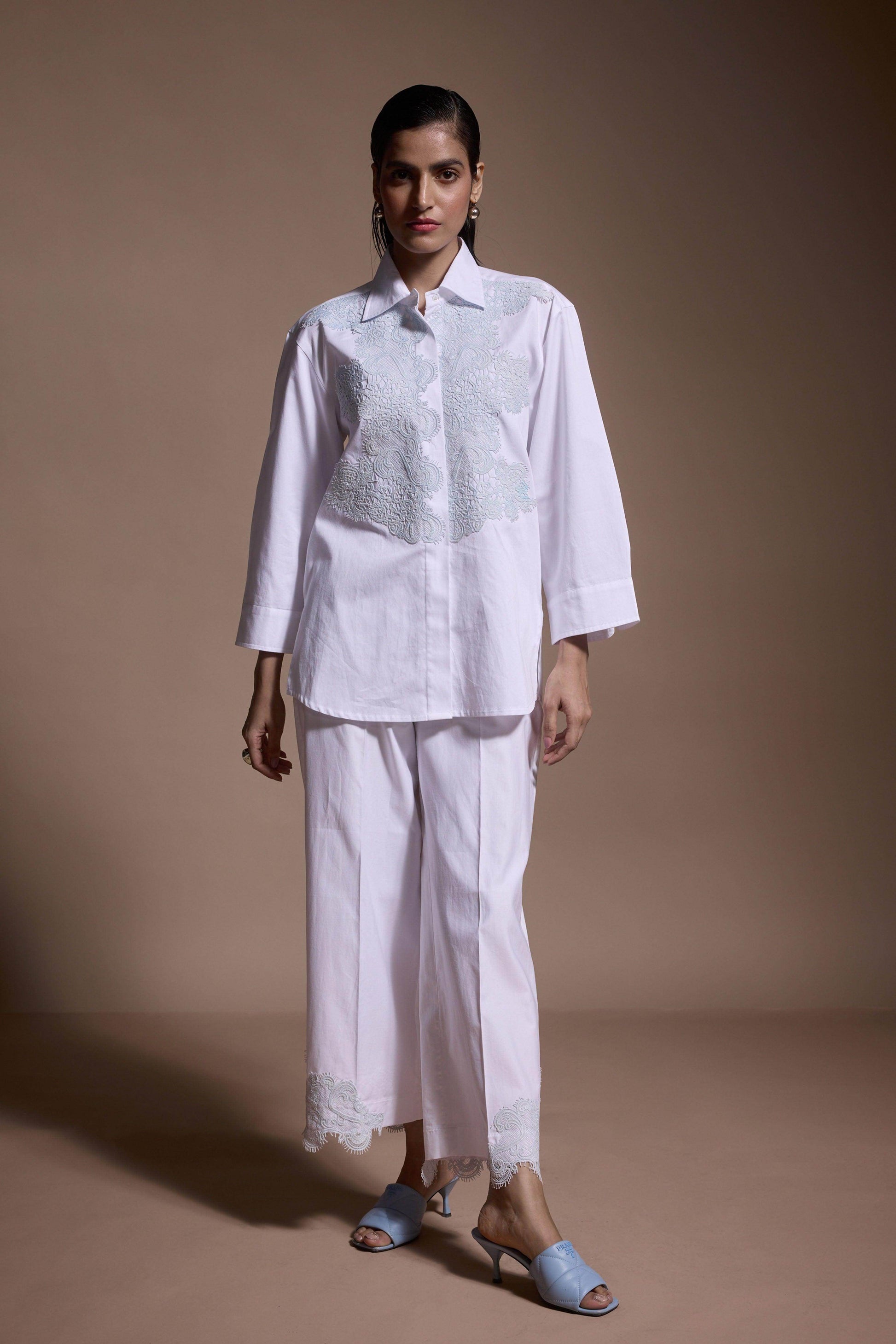 LACE APPLIQUE SHIRT - dash and dot