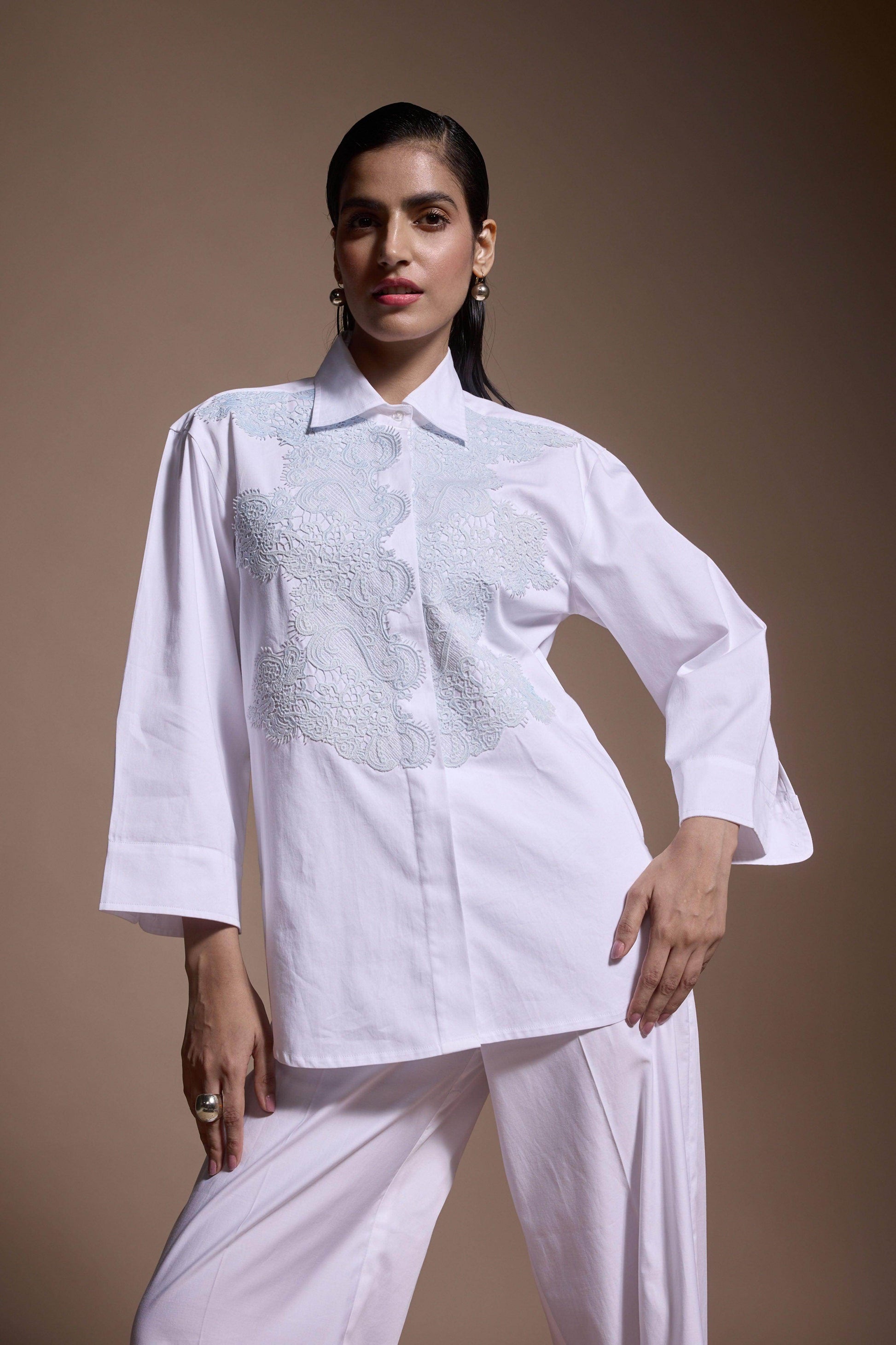 LACE APPLIQUE SHIRT - dash and dot