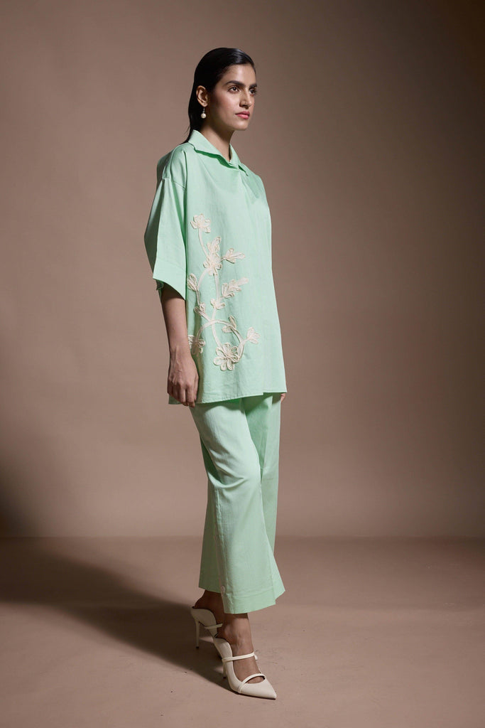 MOTIF EMBROIDERED SHIRT - dash and dot dash and dot